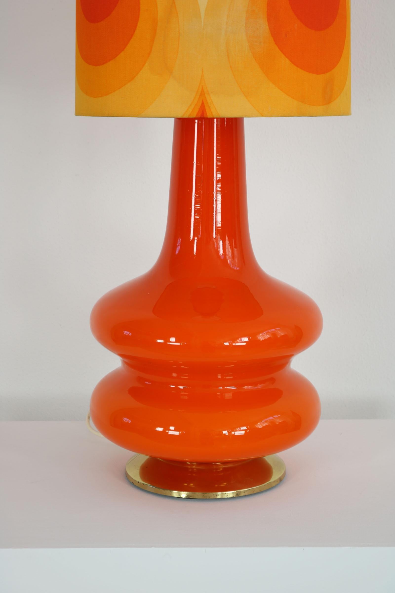 German orange This floor lamp was made in the 70s. It co1970s Floor - Table Lamp For Sale 8