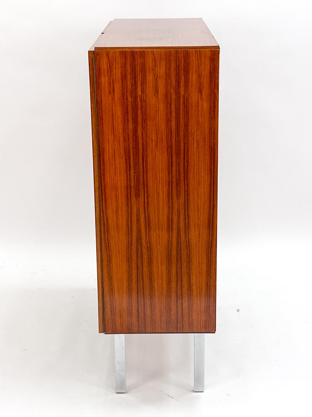 Credenza tedesca in palissandro e cromo con decorazione a intarsio, circa anni '60 in vendita 2