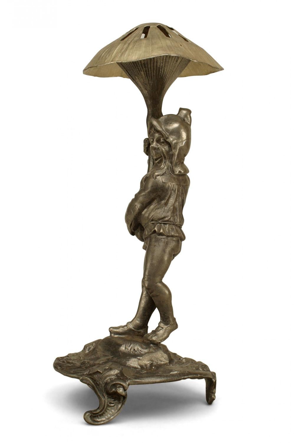 Tedesco German Pewter Mushroom Gnome in vendita