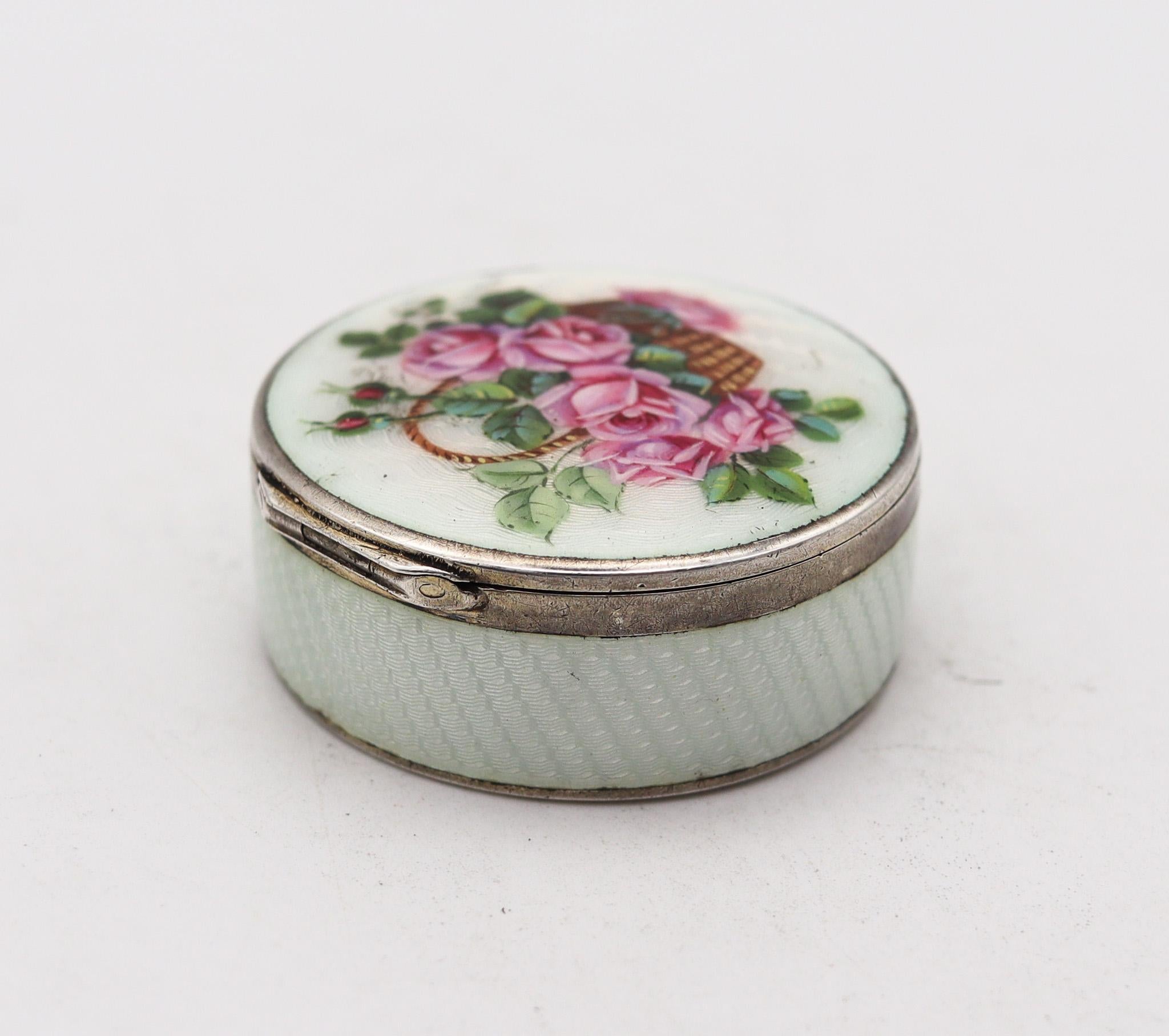 German Pforzheim 1910 Art Nouveau Guilloche Enamel Box 935 Sterling With Flowers In Excellent Condition For Sale In Miami, FL