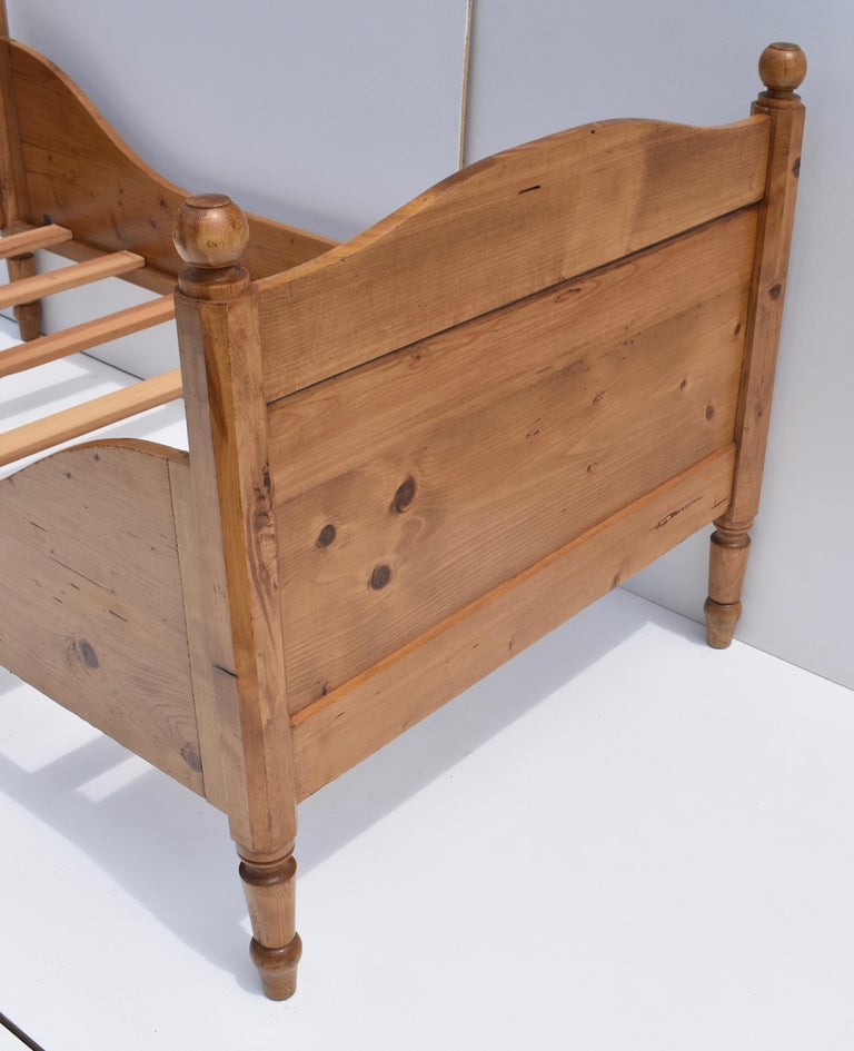 German Pine Box Bed with Custom Mattress at 1stDibs antique wooden