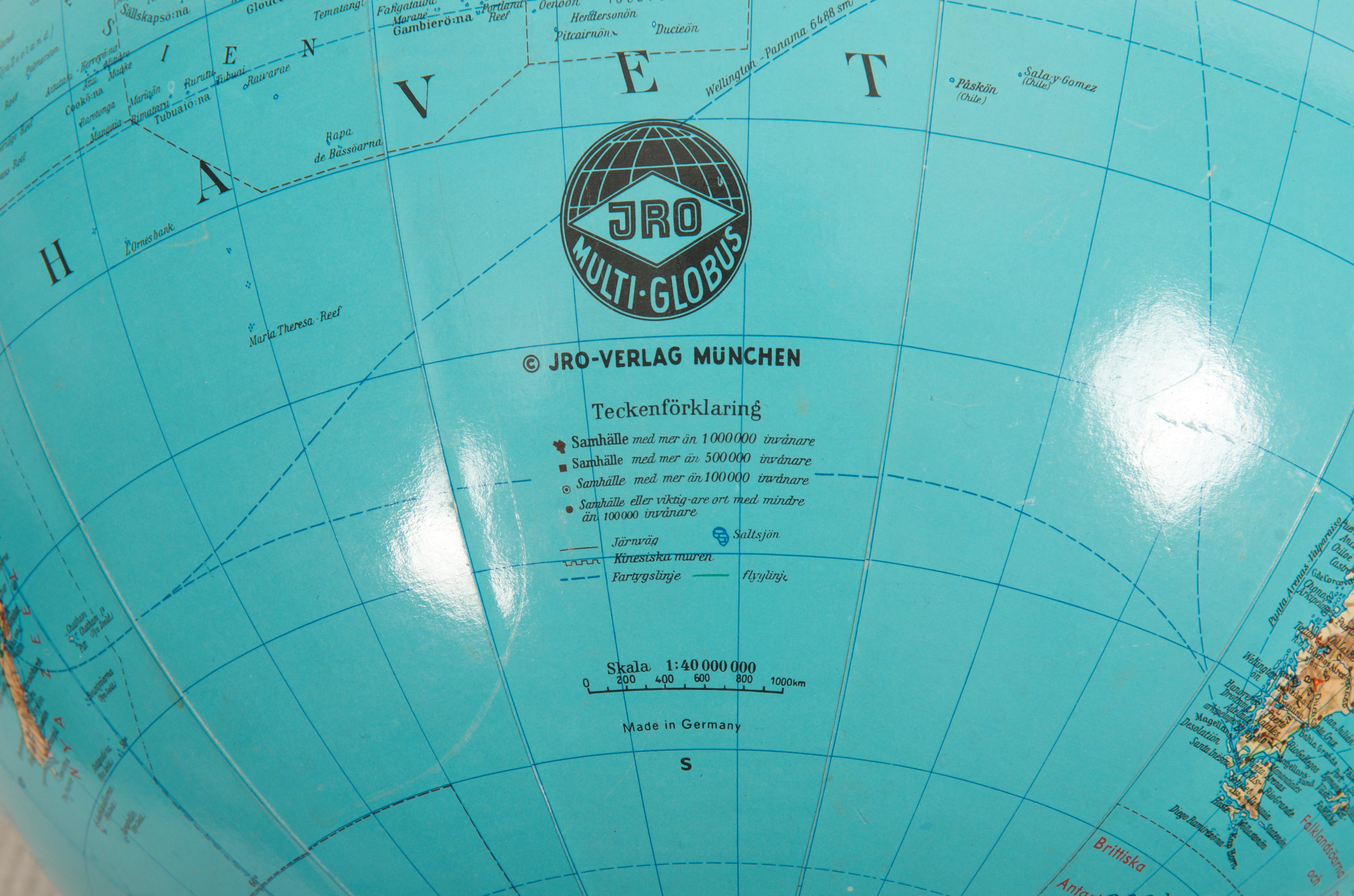 Mid-20th Century German Political Globe JRO Multi-Globus For Sale