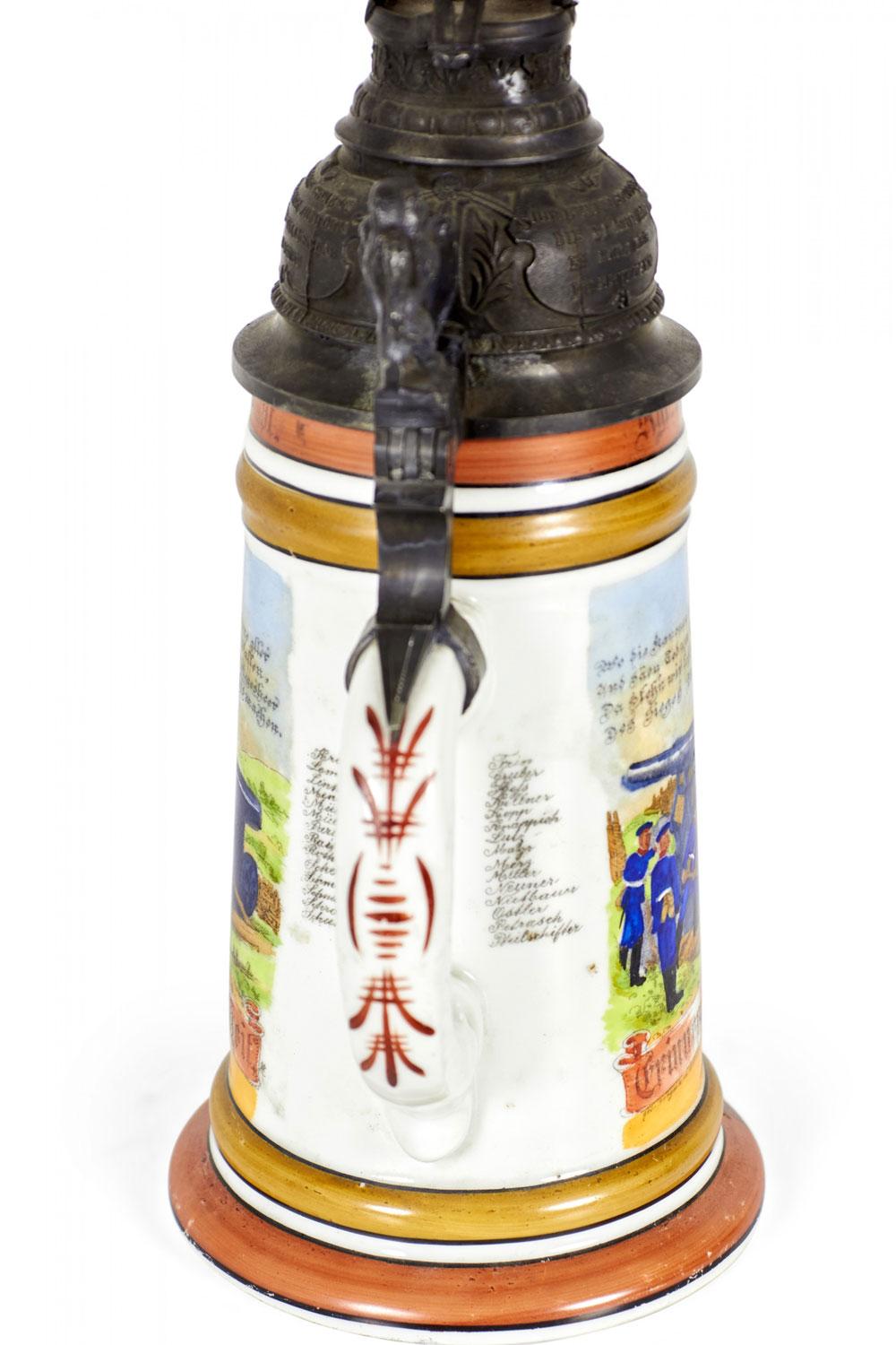 Stein à bière allemand en porcelaine et étain Bon état - En vente à Queens, NY