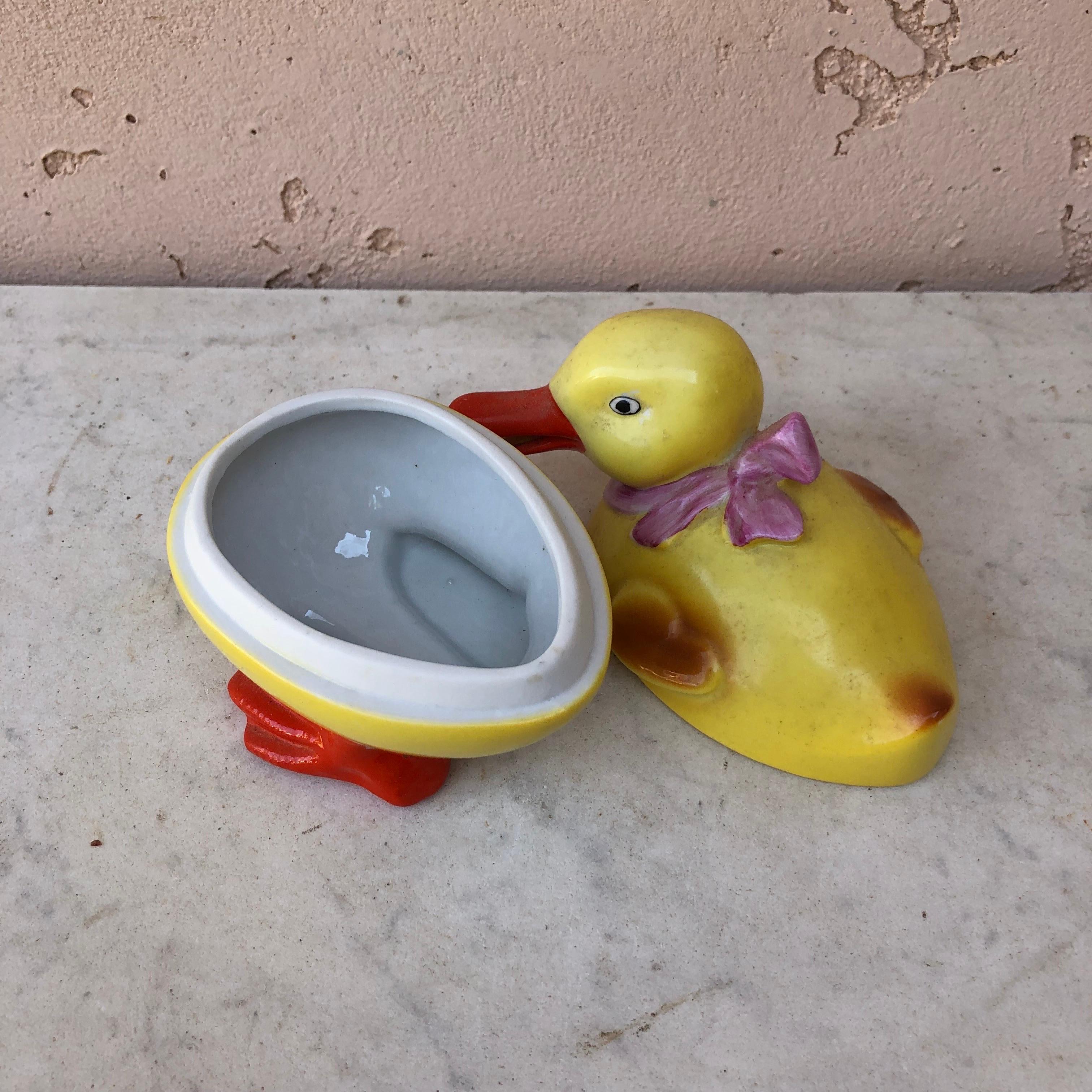 Art Deco German Porcelain Duckling with Bow Box, circa 1930 For Sale