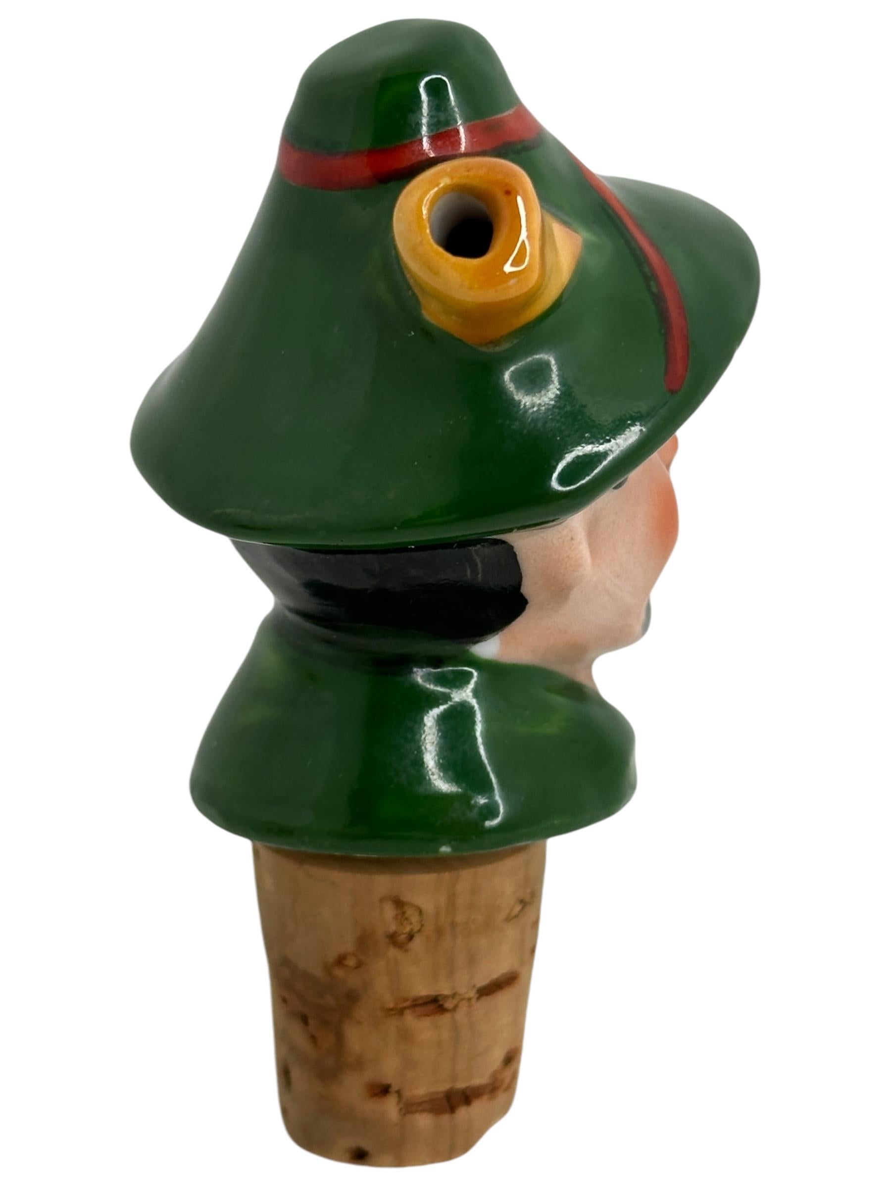 Allemand Bouchon de bouteille en porcelaine allemande à tête d'homme bavarois, années 1930 en vente