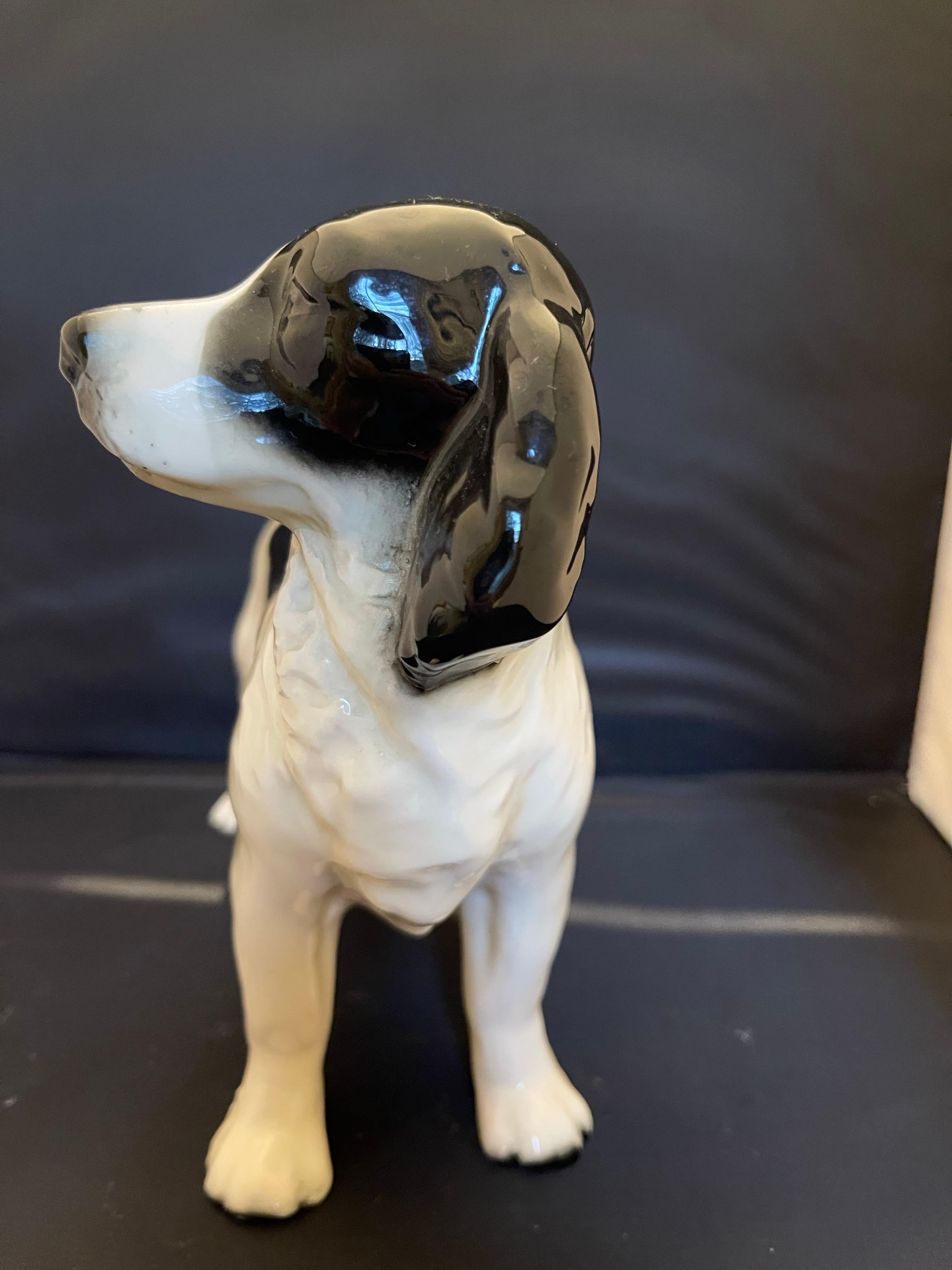 20ième siècle Figure en porcelaine allemande d'un chien d'épagneul cocker, 20e siècle en vente