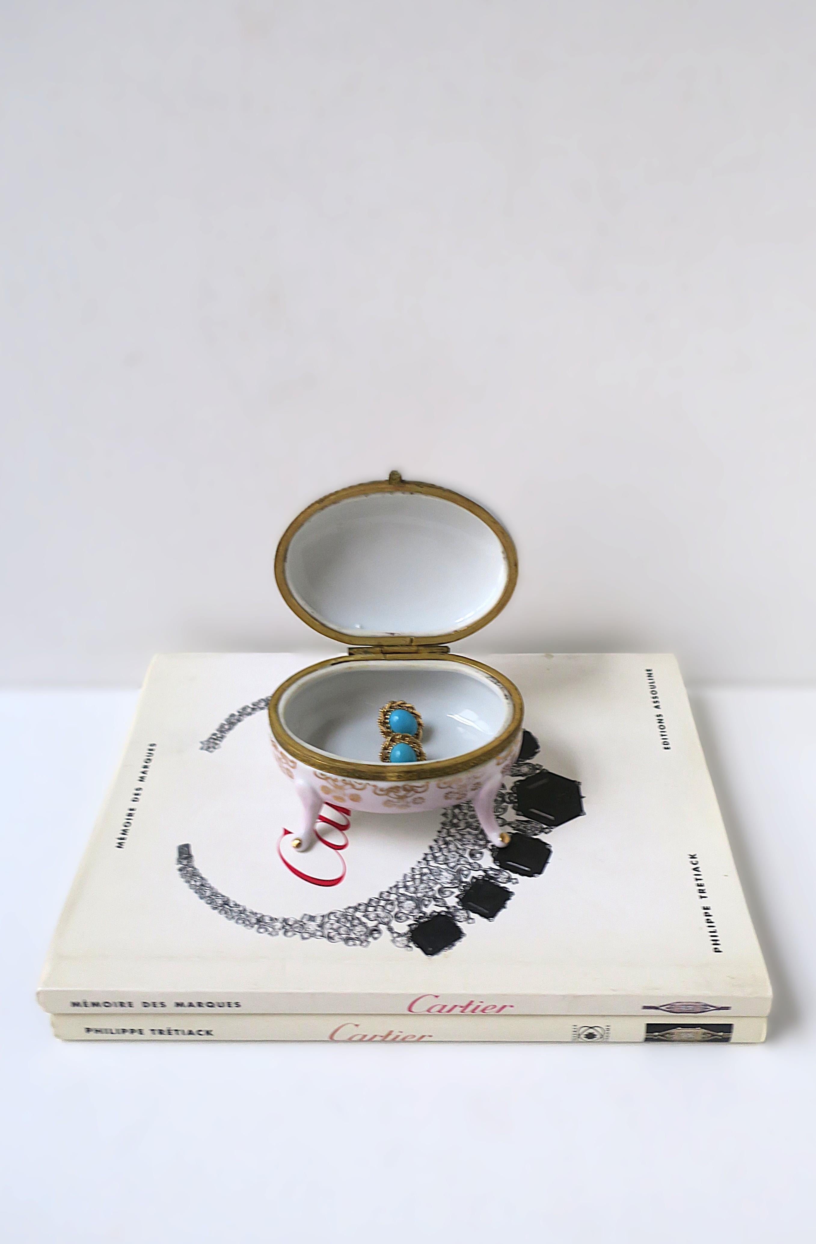 German Porcelain Jewelry Box For Sale 2