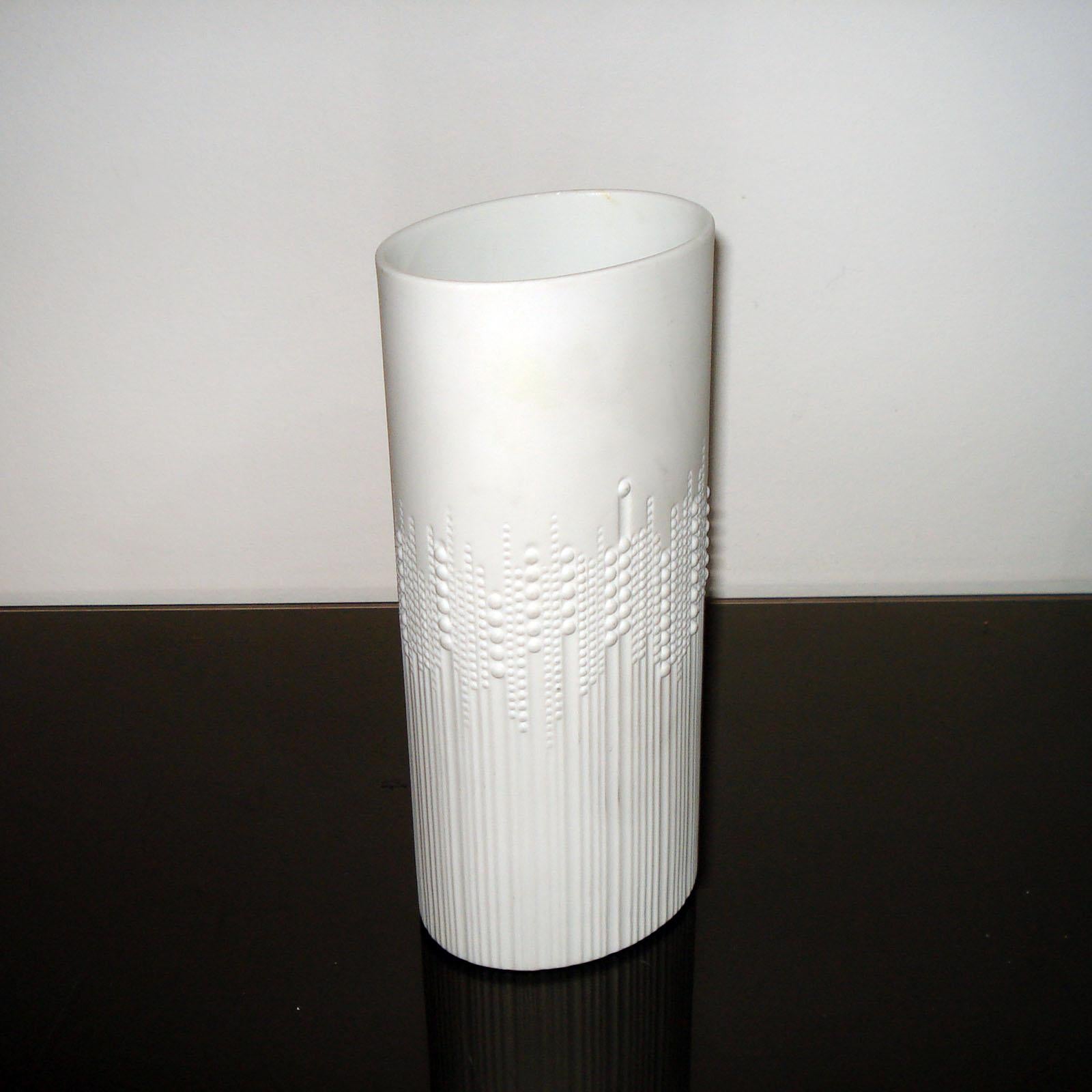 Late 20th Century German Porcelain Vase by Tapio Wirkkala for Rosenthal, 1980s For Sale