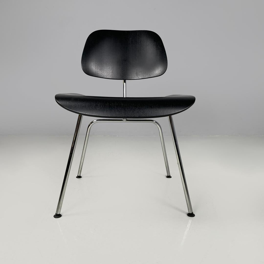 German postmodern black wooden chair by Charles and Ray Eames for Vitra, 2000s In Good Condition In MIlano, IT