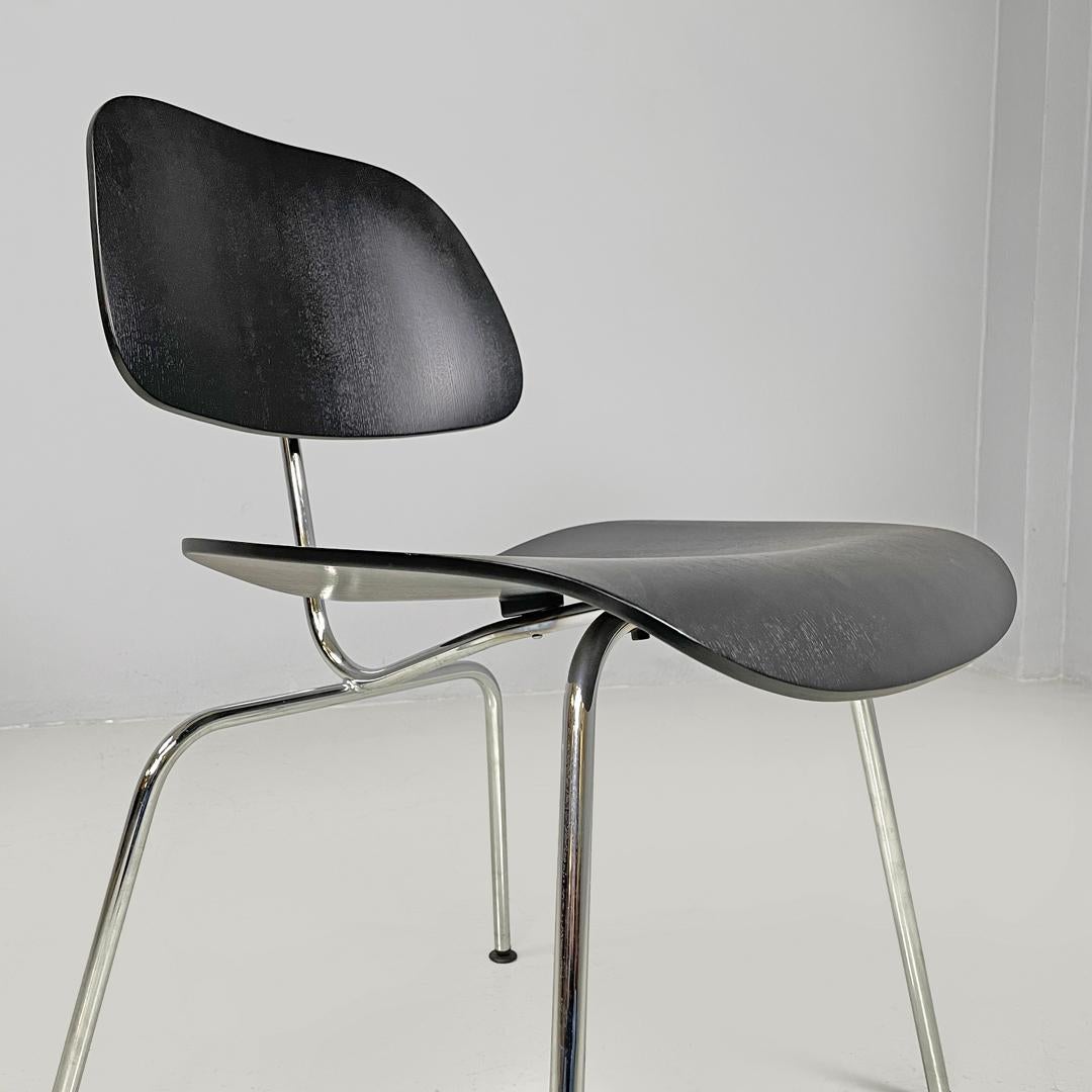 German postmodern black wooden chairs by Charles and Ray Eames for Vitra, 2000s For Sale 6