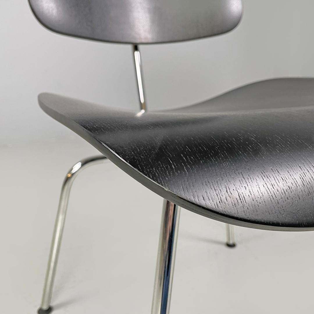 German postmodern black wooden chairs by Charles and Ray Eames for Vitra, 2000s For Sale 7