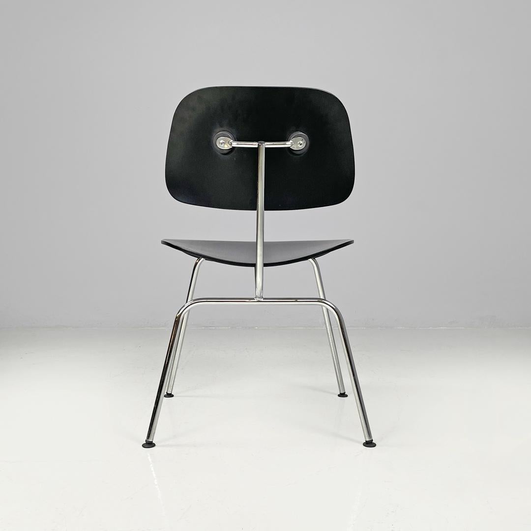 German postmodern black wooden chairs by Charles and Ray Eames for Vitra, 2000s For Sale 1