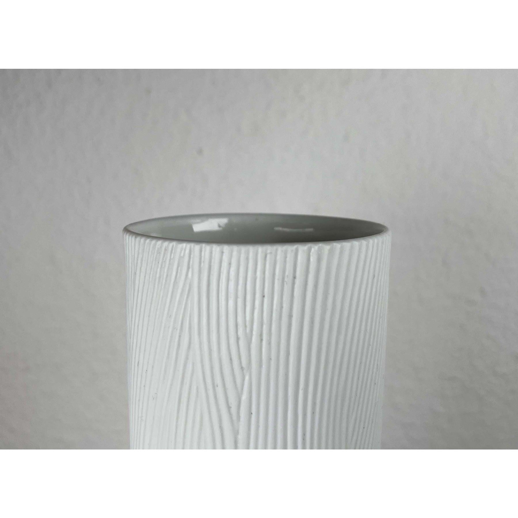 Jarrón alemán postmoderno Studio Line de Werner Schreib para Rosenthal, años 80 siglo XX en venta