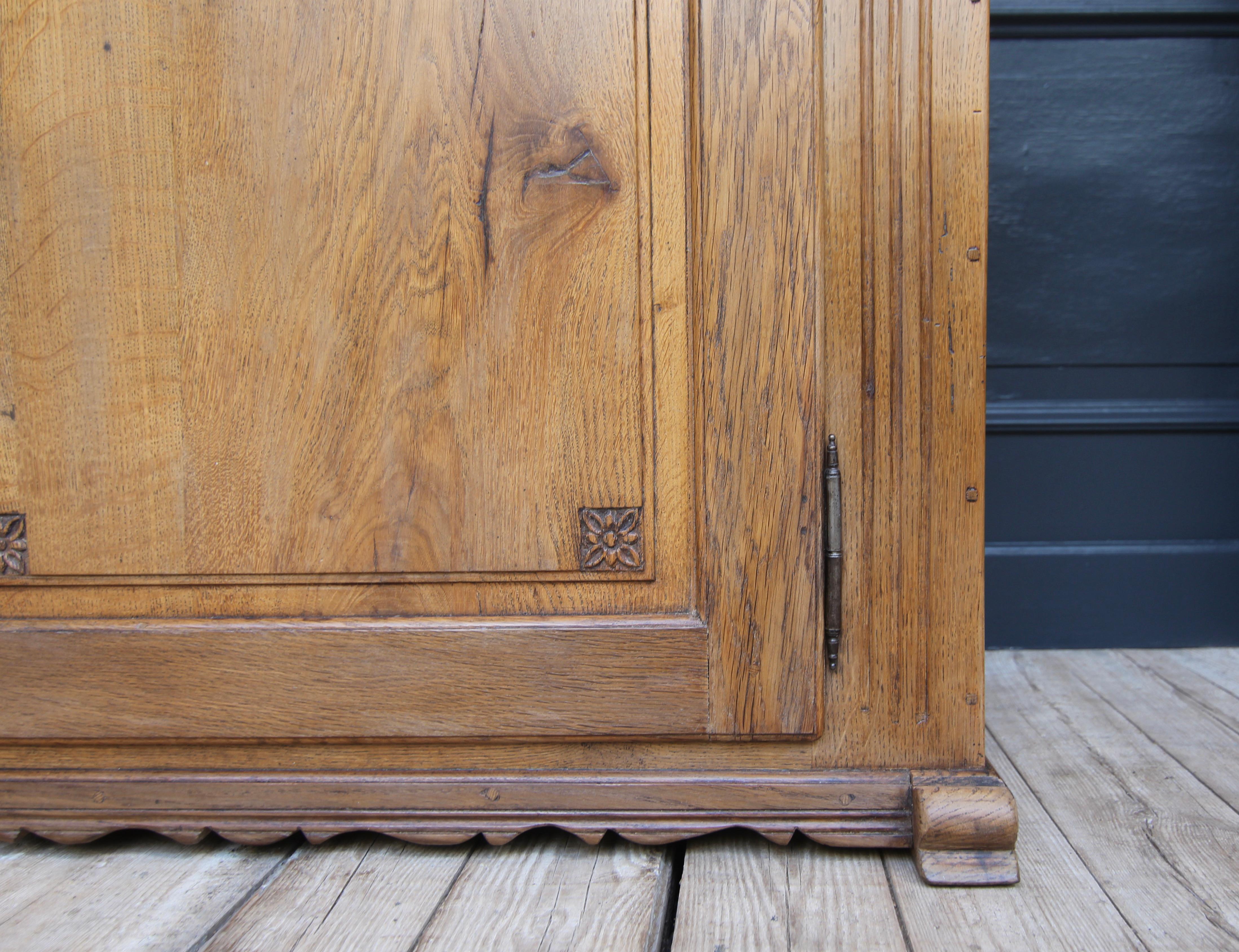 German Provincial Louis XVI Style Sideboard made of Oak For Sale 13