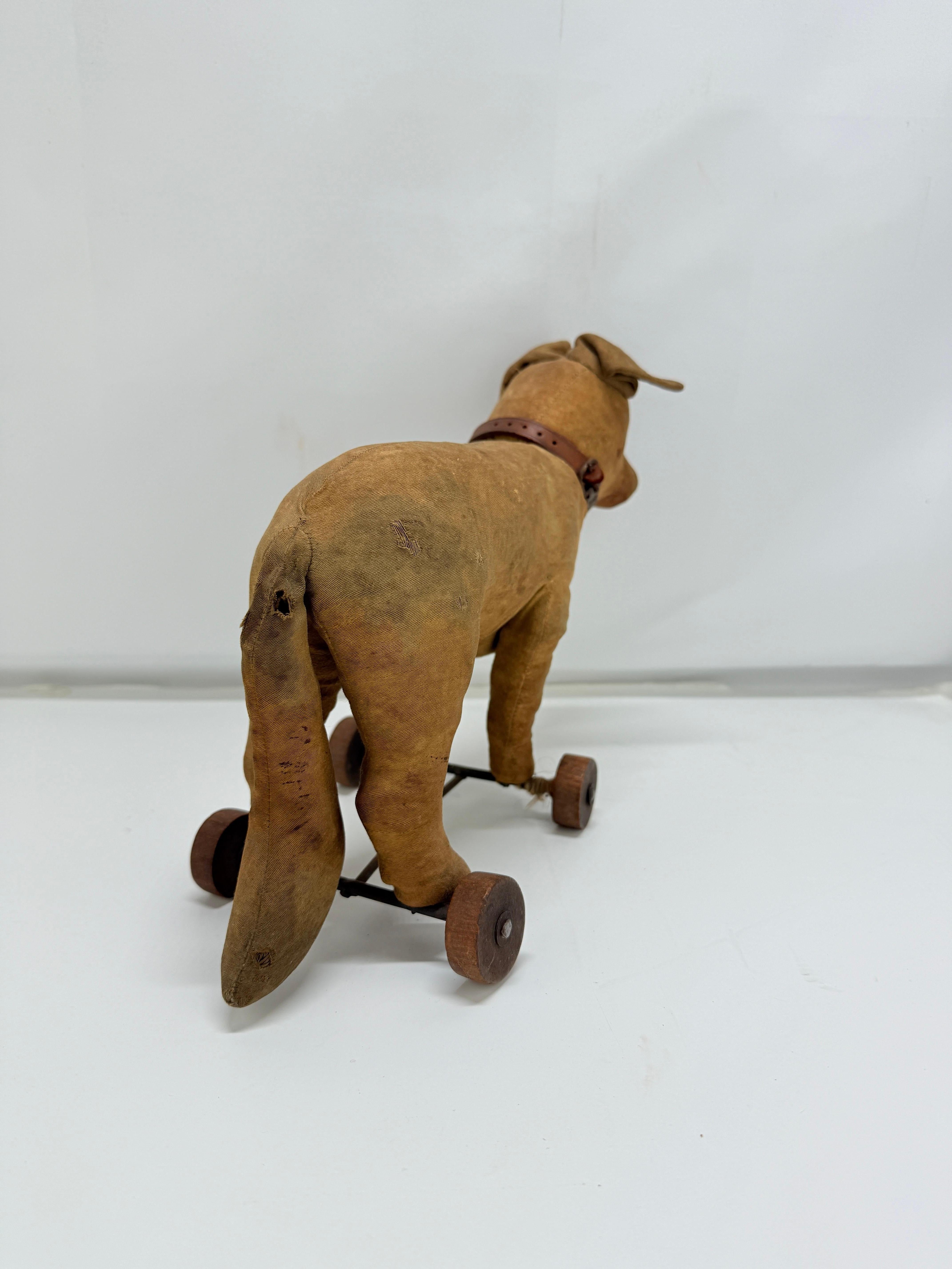 20th Century German Pull Toy Dog, Turning Head, Steiff or Thuringian Workshop, C. 1900 - 1915 For Sale