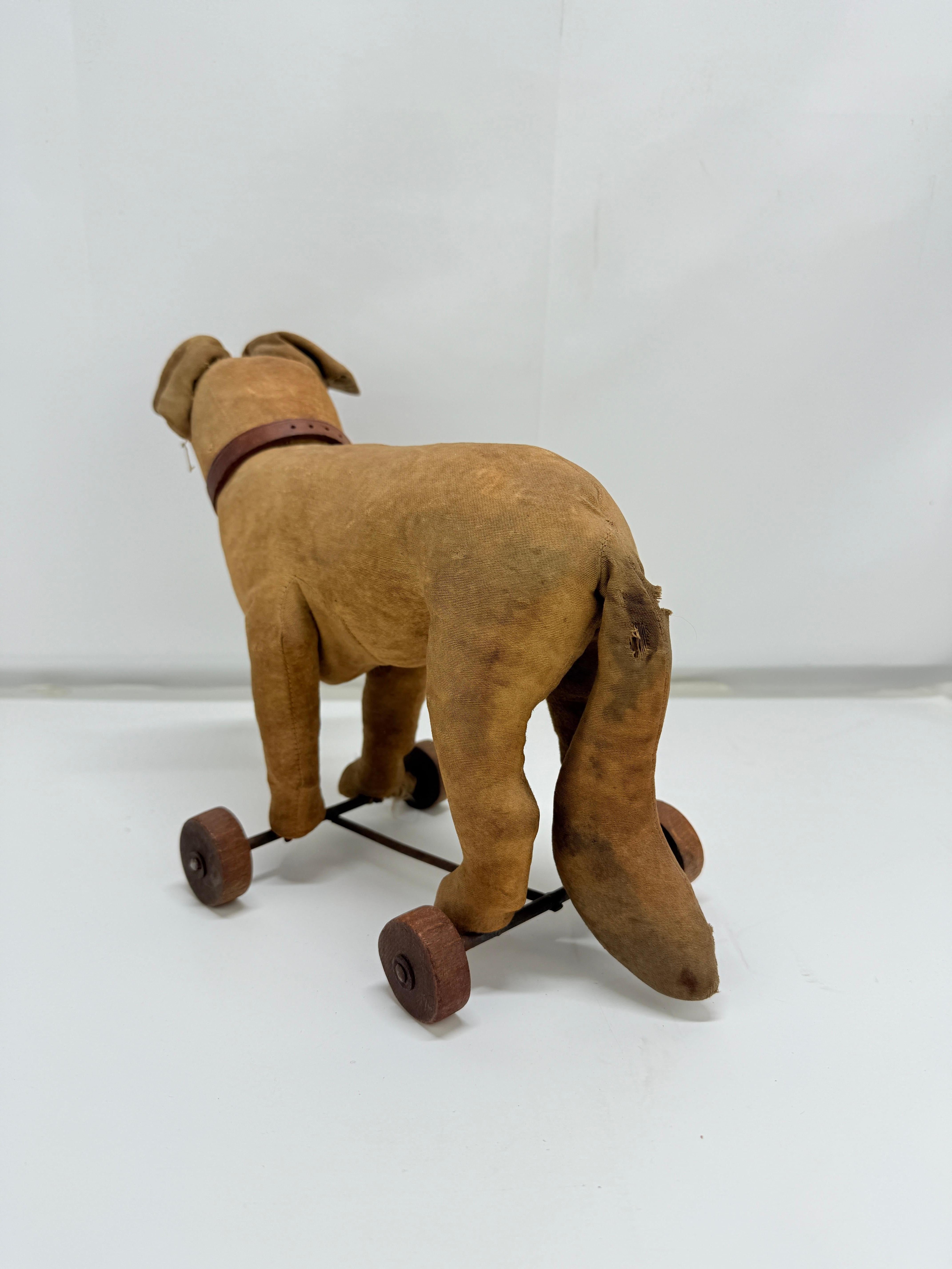 Fabric German Pull Toy Dog, Turning Head, Steiff or Thuringian Workshop, C. 1900 - 1915 For Sale