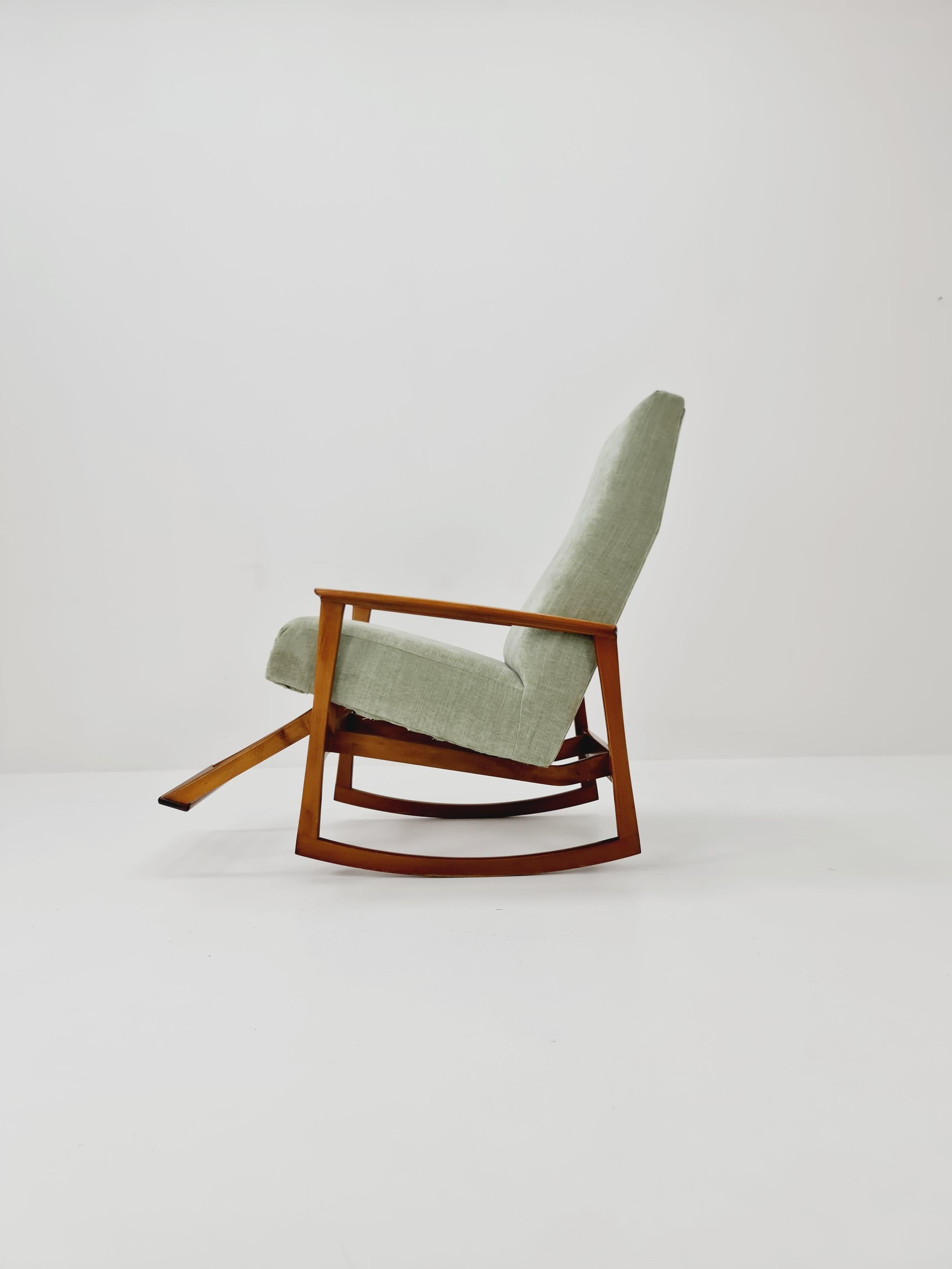 German Rocking Chair with foot Rest , 1950s For Sale at 1stDibs
