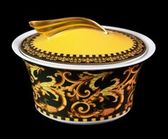 Plato con Tapa de Porcelana Alemana Rosenthal Modelo Barocco de Versace