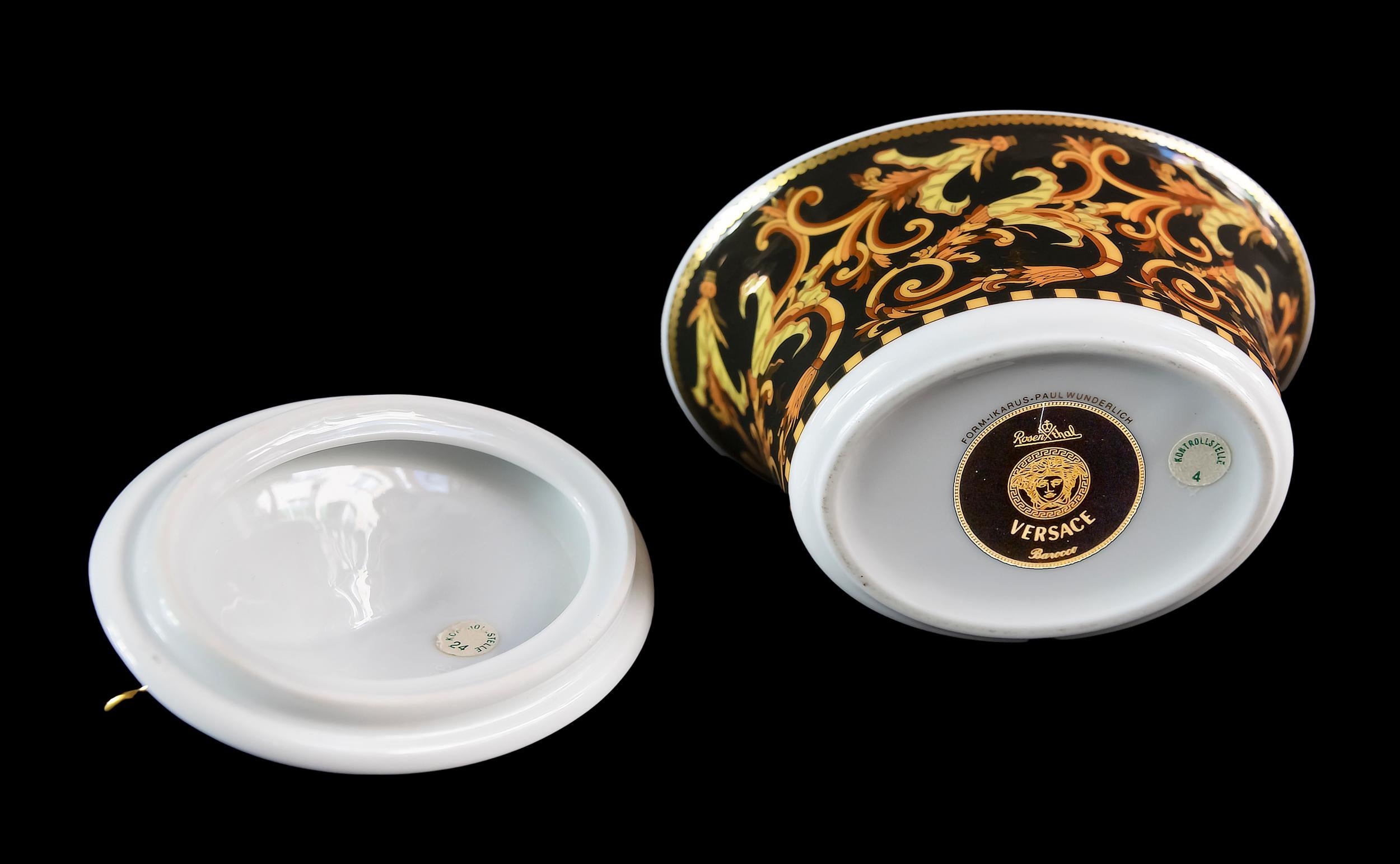 German Rosenthal Porcelain Lidded Dish Model Barocco by Versace In Excellent Condition For Sale In Vilnius, LT
