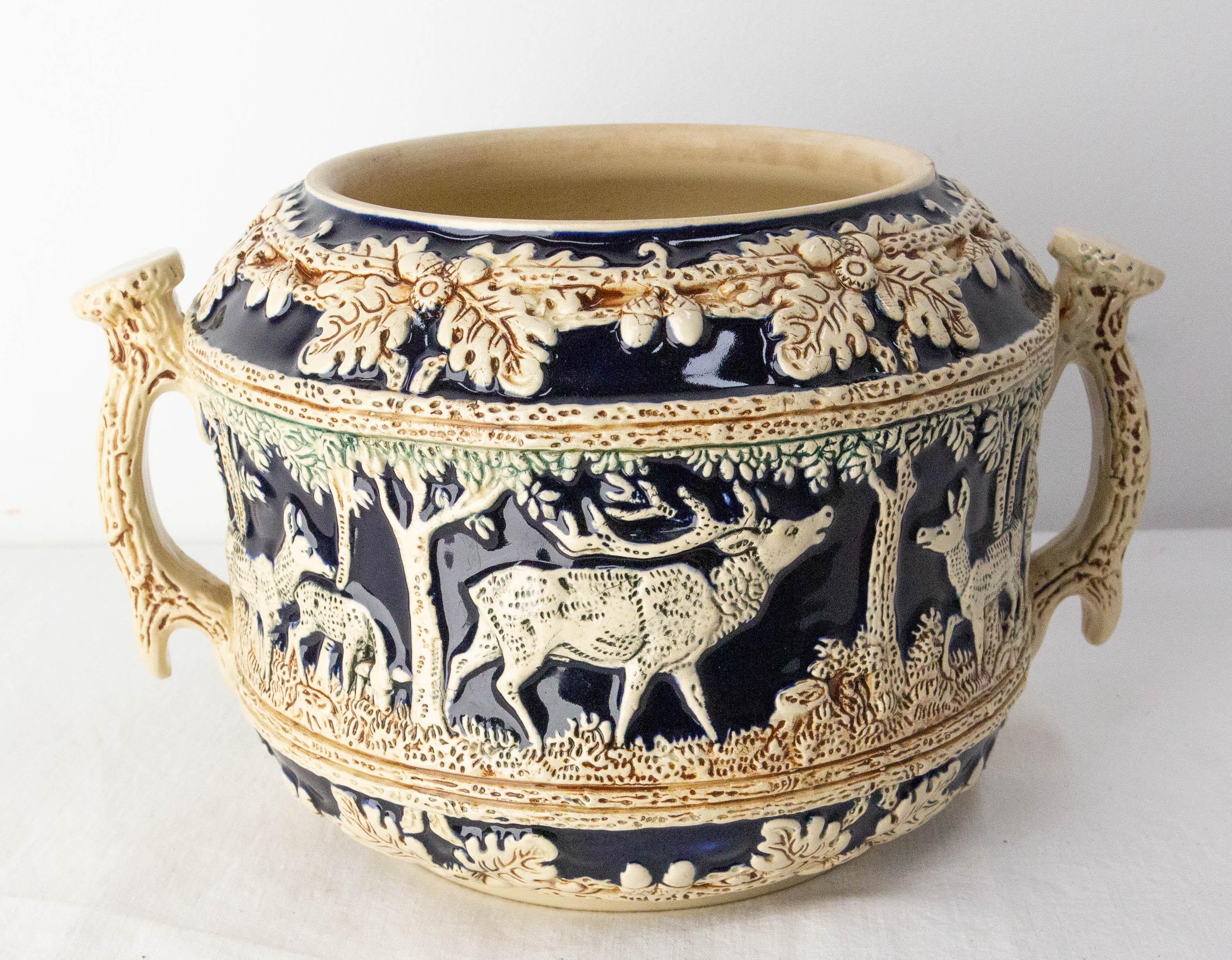 Centrotavola in gres tedesco Scharzwald Art Nouveau Scene di caccia, circa 1900 in vendita 5