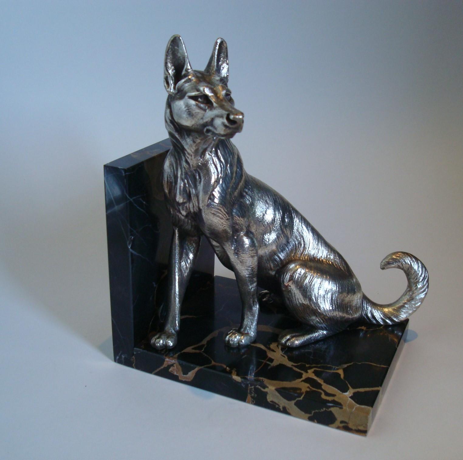 German Shepherd Dog Sculpture Bookends by Louis-Albert Carvin 3