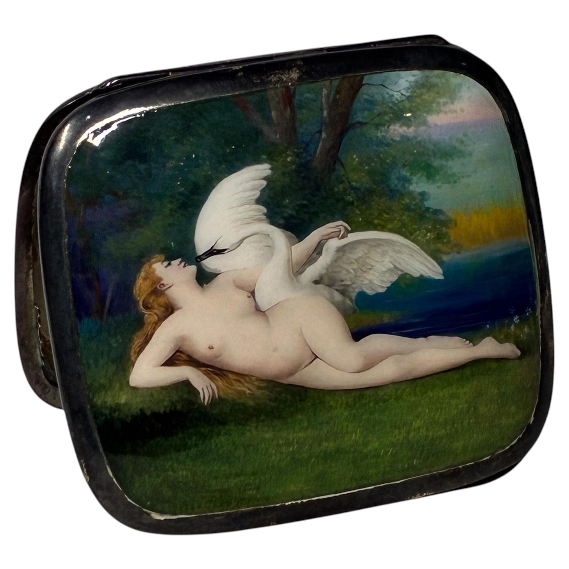 Portasigarette tedesco in argento e smalto Scena mitologica "Leda e il cigno