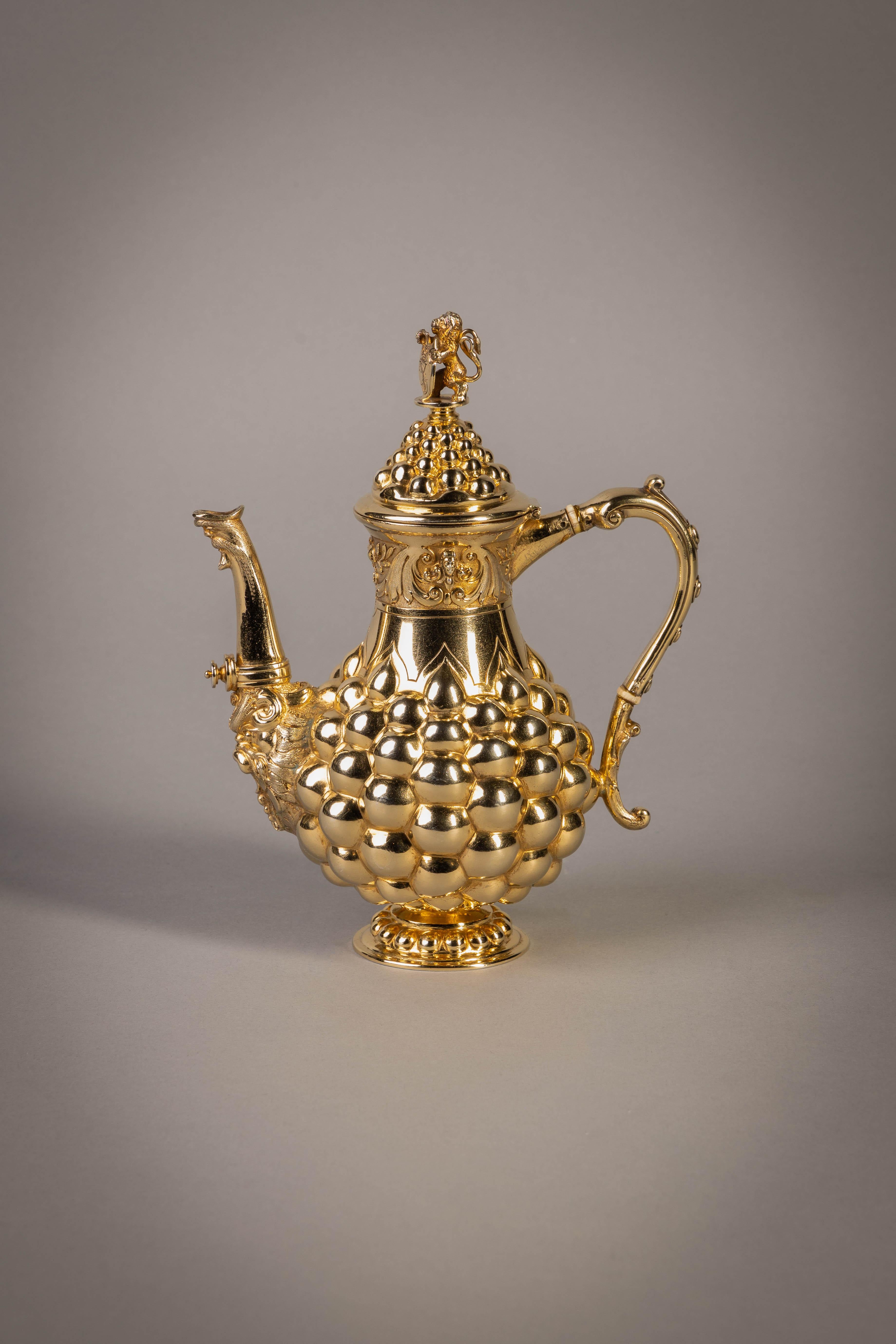 Service à thé et à café allemand en argent doré, vers 1875 en vente 14