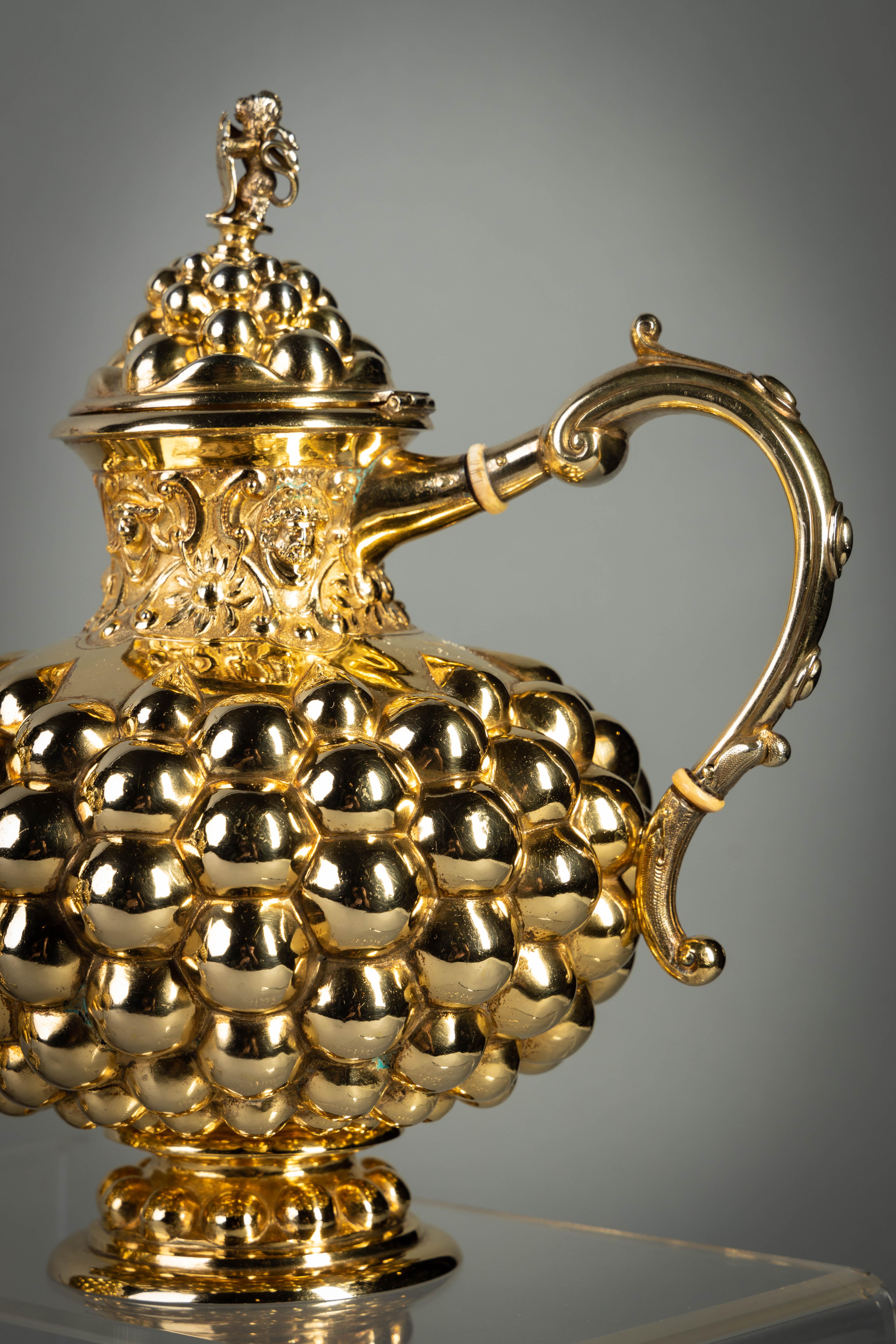 German Silver Gilt Tea and Coffee Service, circa 1875 For Sale 5