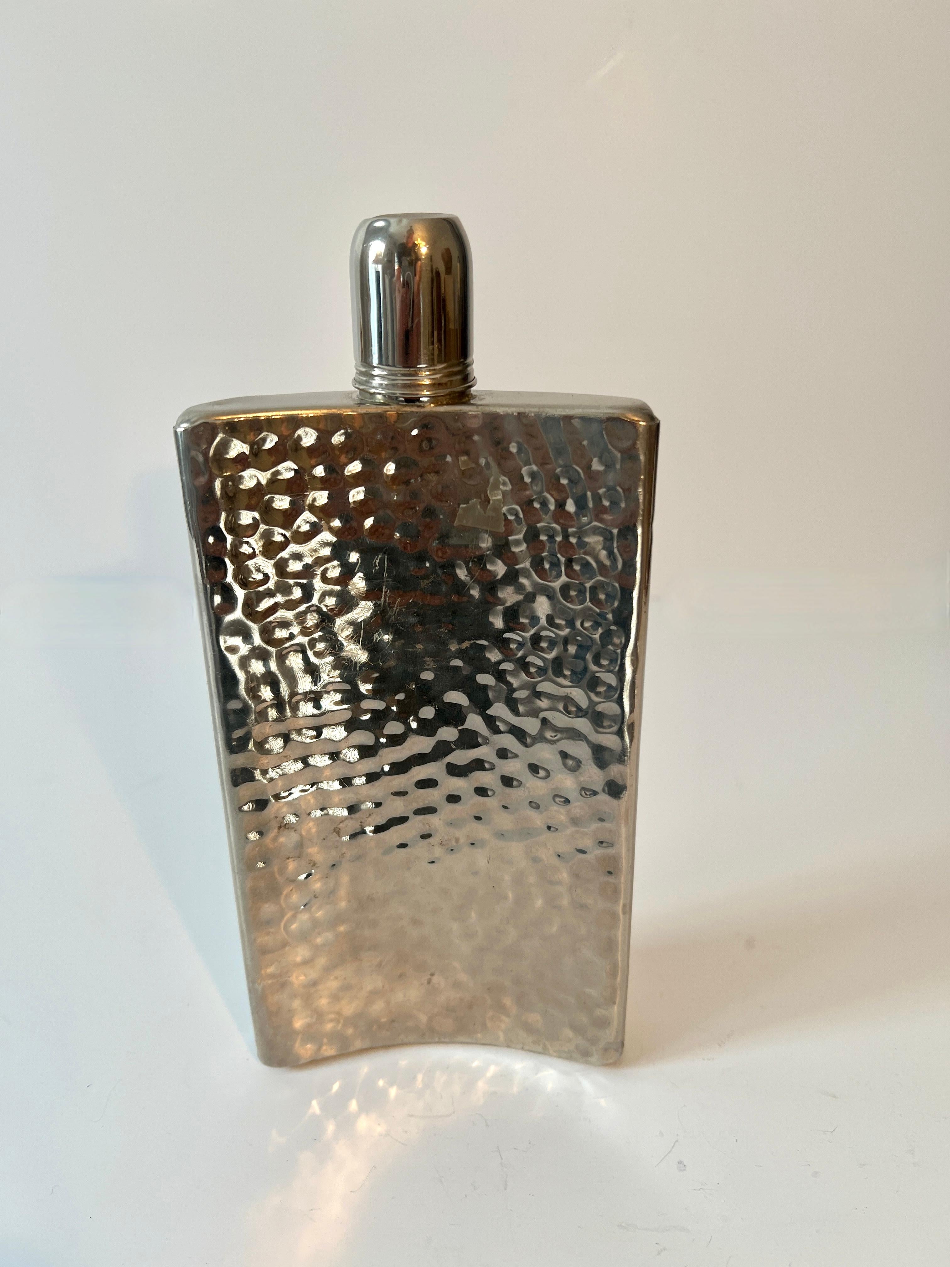 German Silver Plated Hammered Flask with Screw Lid and Cup For Sale 1