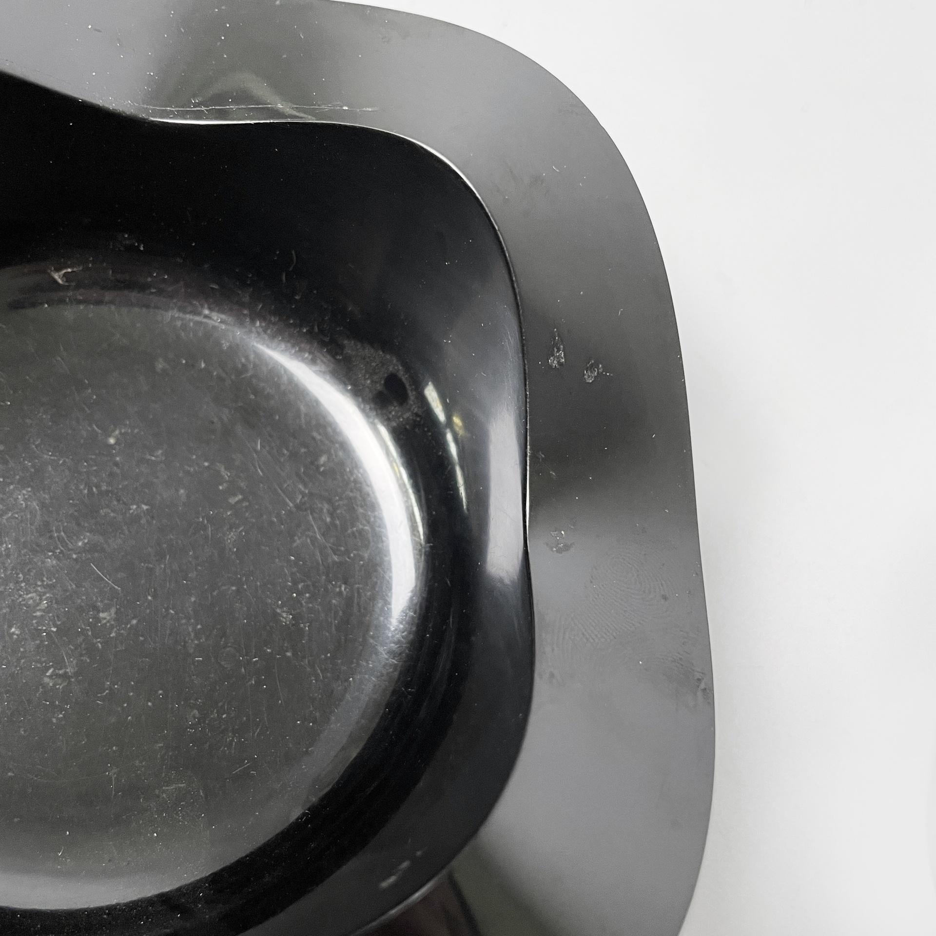 German Space Age black plastic ashtrays by Walter Zeischegg for Helit, 1970s For Sale 5
