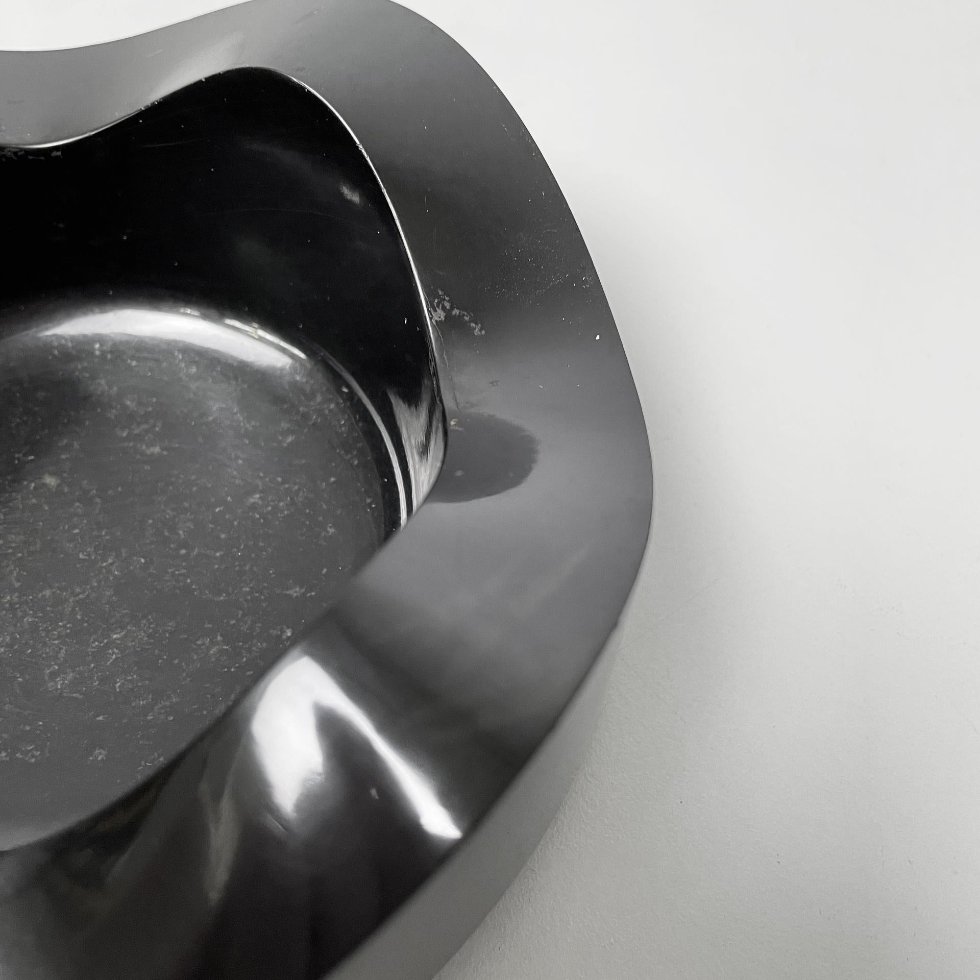 German Space Age black plastic ashtrays by Walter Zeischegg for Helit, 1970s For Sale 3