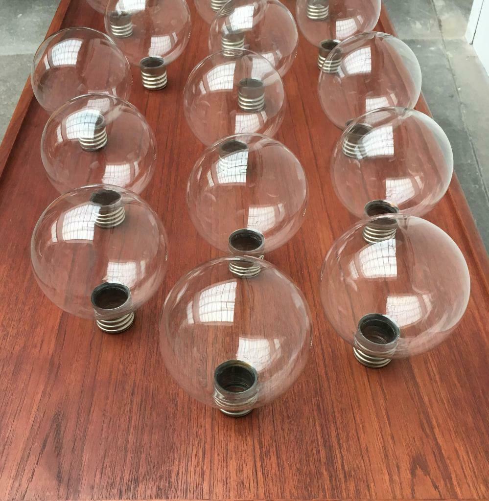 XX secolo Ricambio di vetro tedesco dell'età dello spazio per lampade da tavolo Motoko Ishii 1970s in vendita