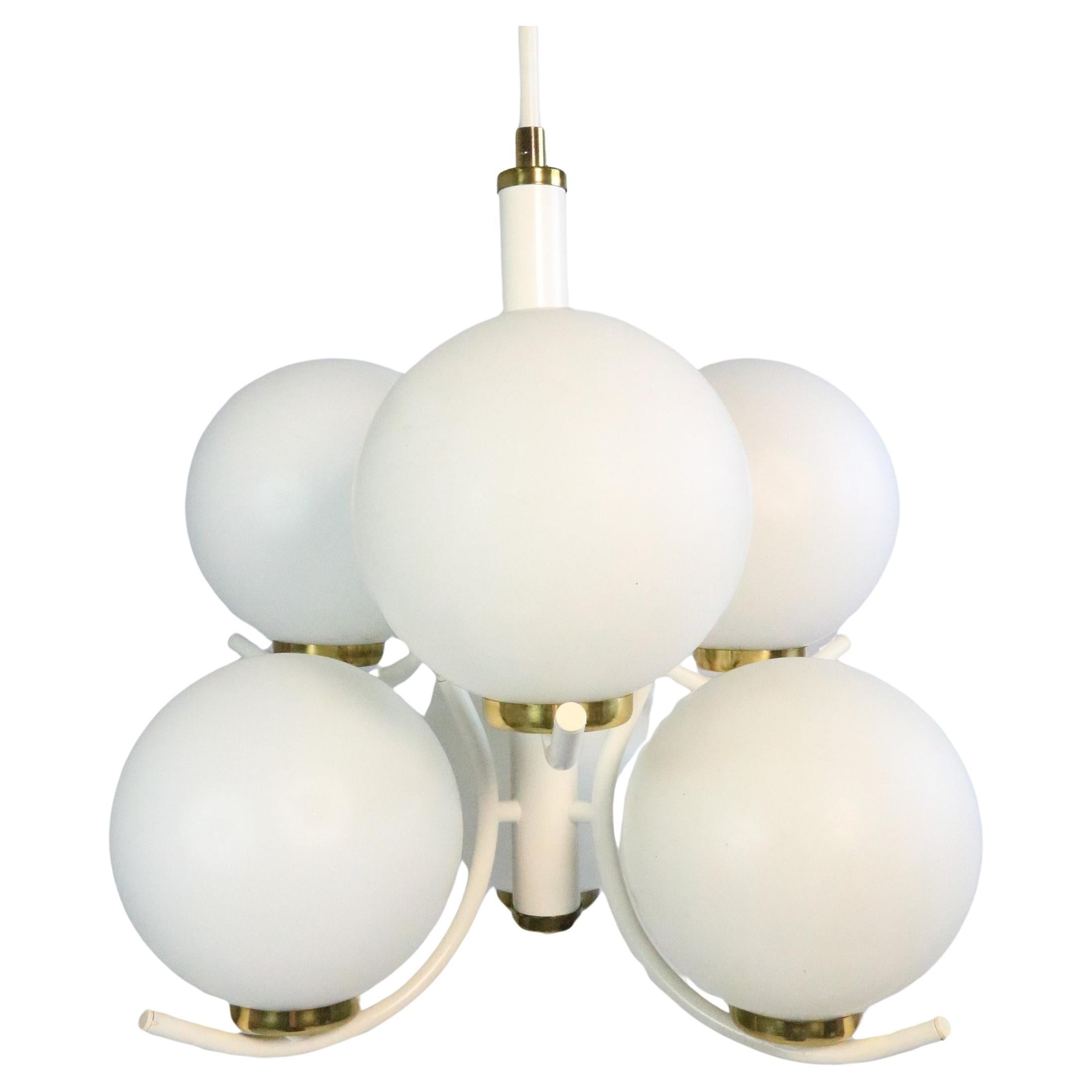 German Sputnik Chandelier, 6 x White Glass Balls, Original 1970s