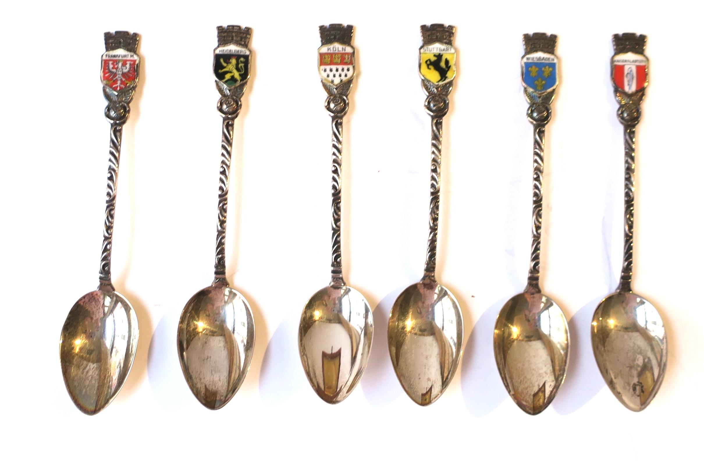 German Sterling Silver Espresso Coffee or Tea Demitasse Spoons w/Crests, Set 6 In Good Condition For Sale In New York, NY