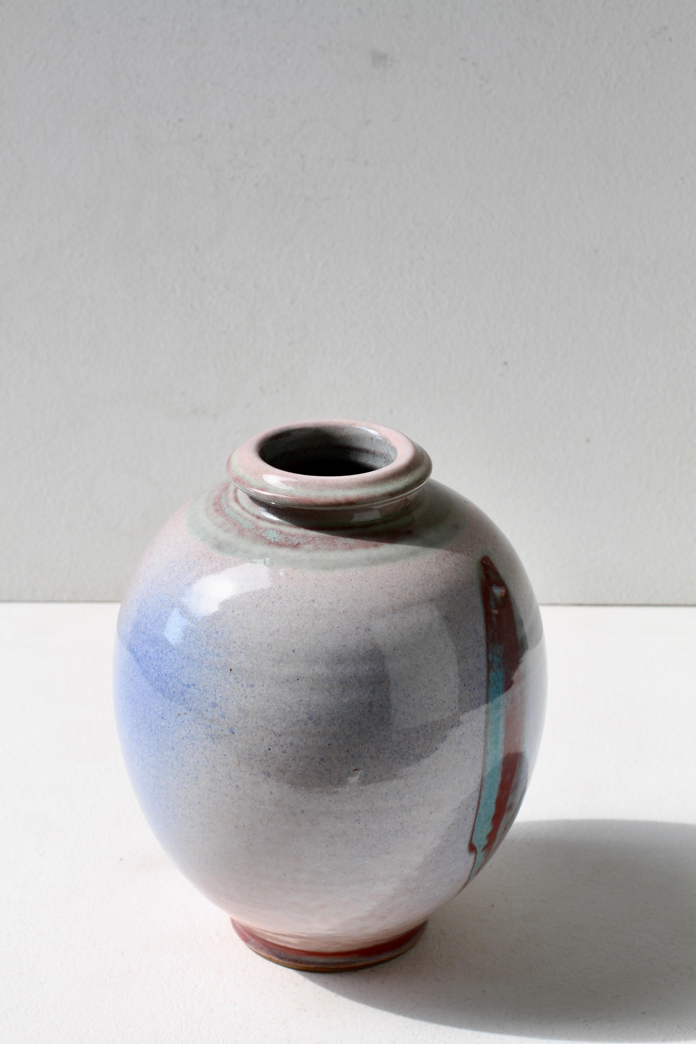 Jarrón esmaltado azul grisáceo de Studio Pottery alemán de Georg Döppmann, 1981 en venta 4