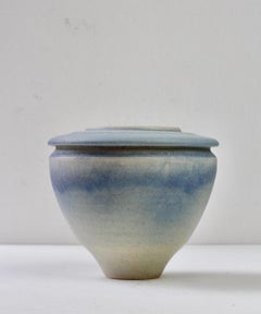 Vase bleu en Studio Pottery allemand par Ingeborg Zenker, 1989