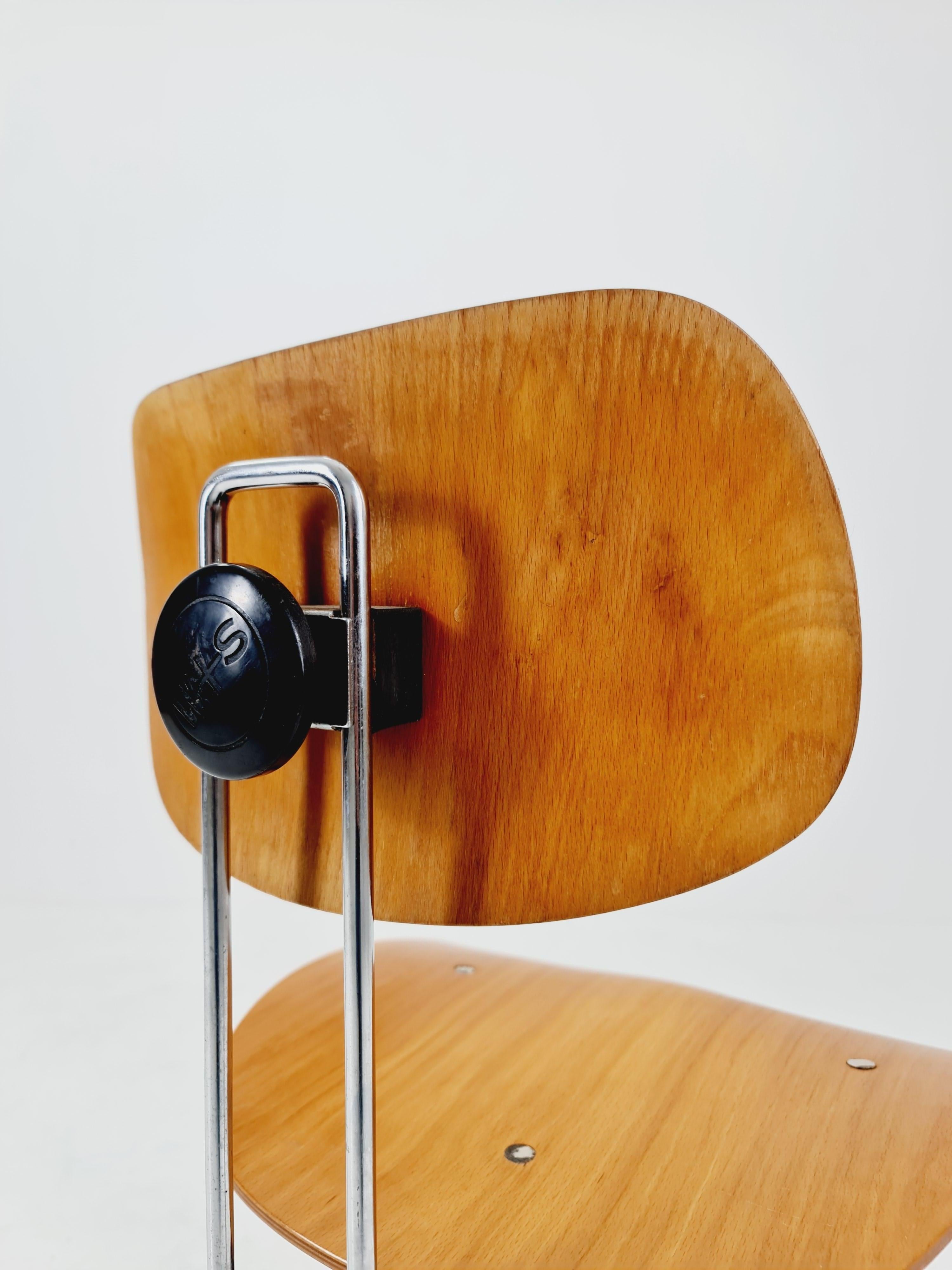 Milieu du XXe siècle Pivot allemand  Modèle de chaise Bauhaus   par Egon Eiermann pour Wilde + Spieth années 1950 en vente