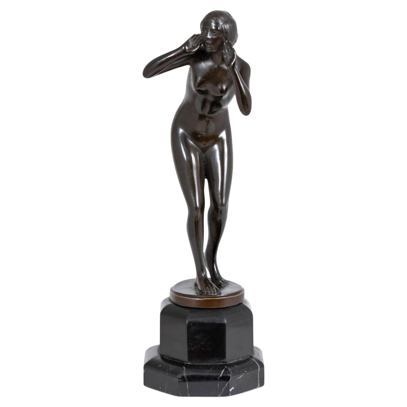 Scultura tedesca in bronzo patinato "L'Urlo in vendita