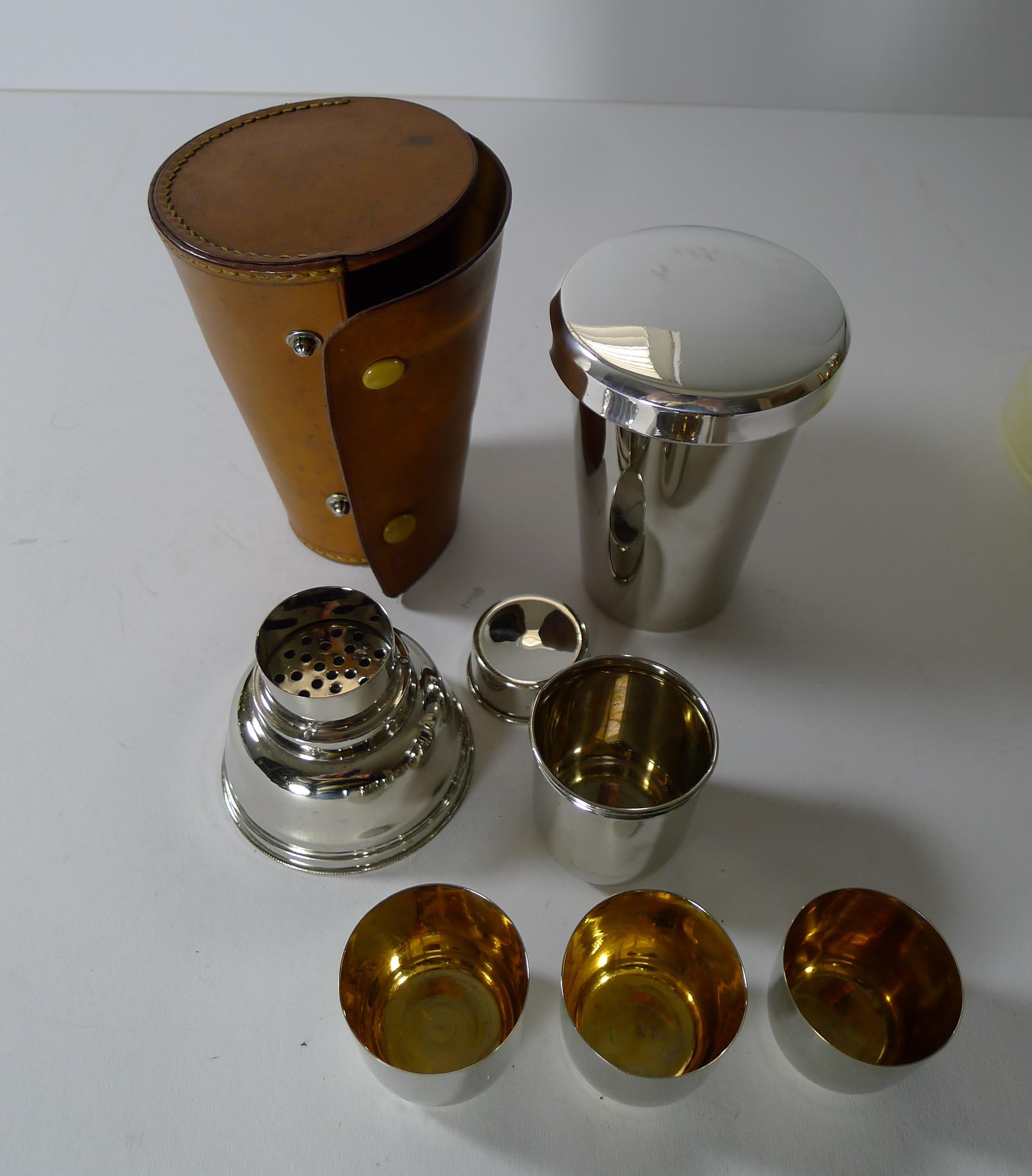 German Travel Cocktail Shaker / Bar Set, c.1930 3