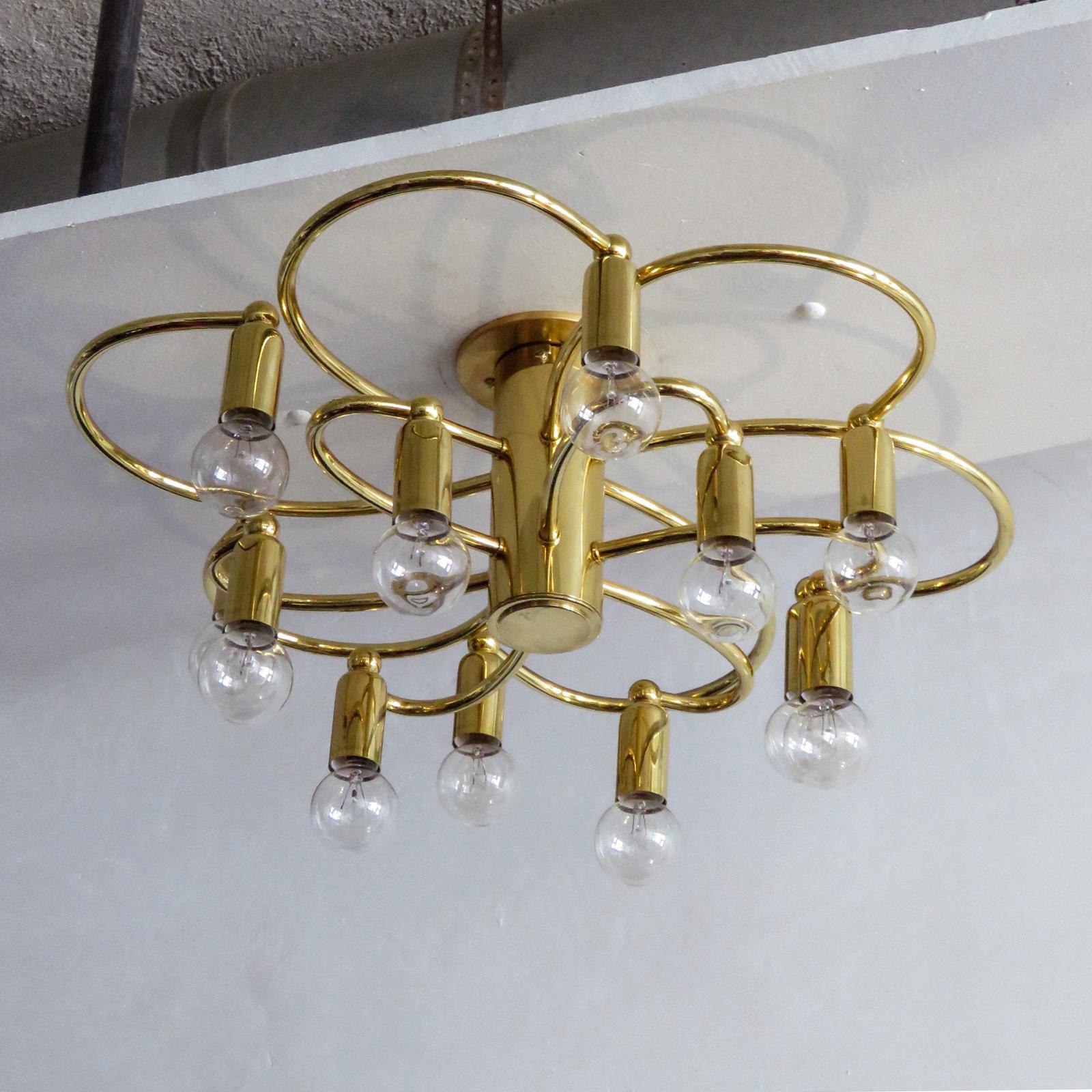 Mid-Century moderno Lampadario tedesco a dodici bracci di Honsel, 1960 in vendita