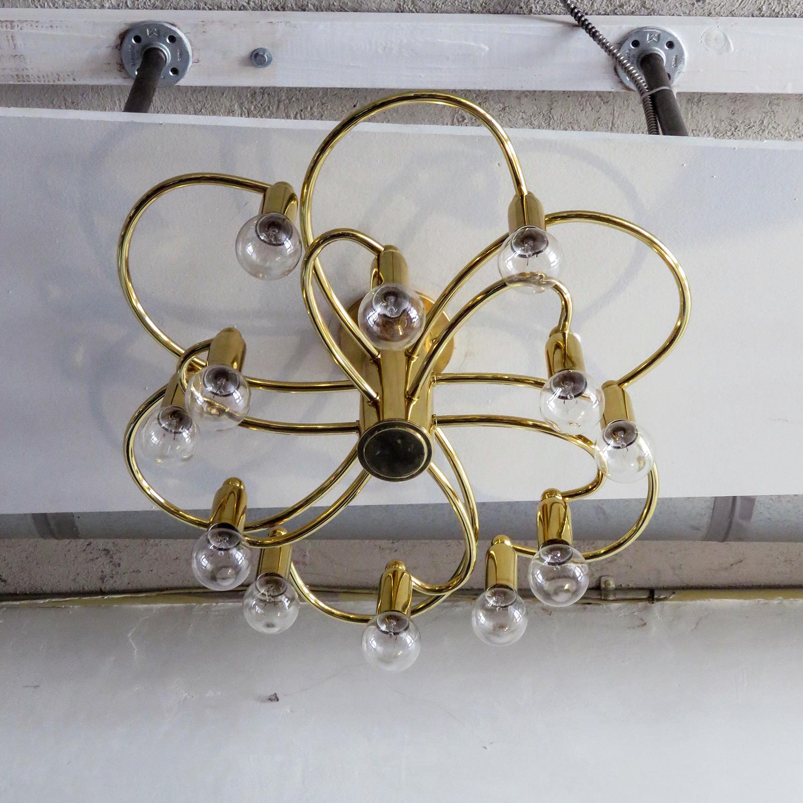 German Twelve-Arm Flush Mount Chandelier by Honsel, 1960 In Good Condition For Sale In Los Angeles, CA