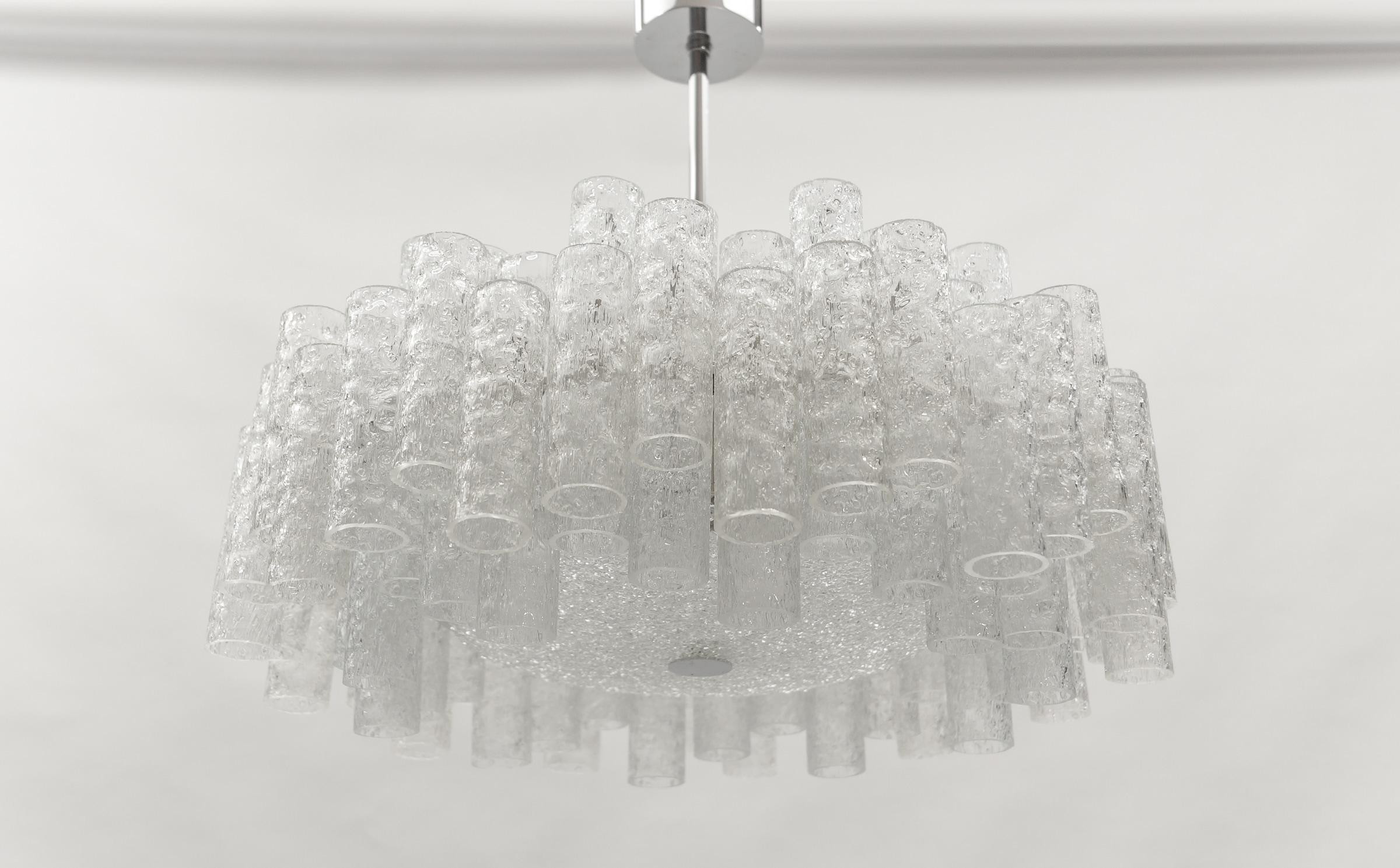 German Two-Tiered Ice Glass Chandelier from Doria Leuchten, 1960s In Good Condition For Sale In Nürnberg, Bayern