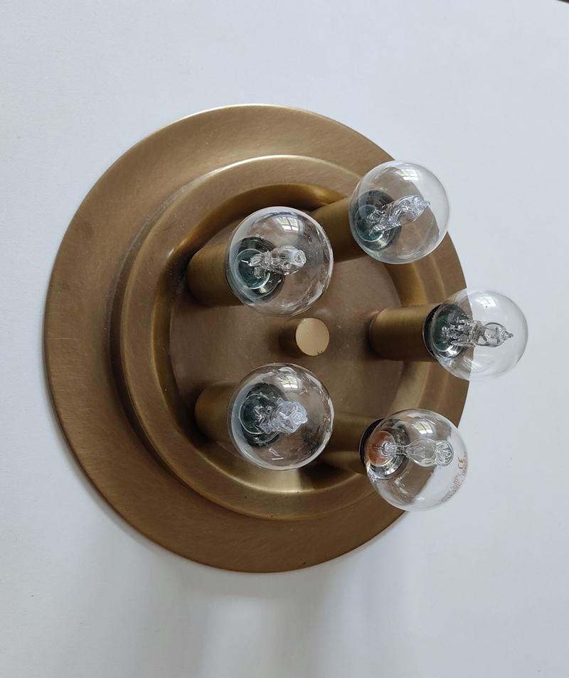 Lámpara de pared o de techo alemana vintage de latón empotrada, años 60 Moderno de mediados de siglo en venta
