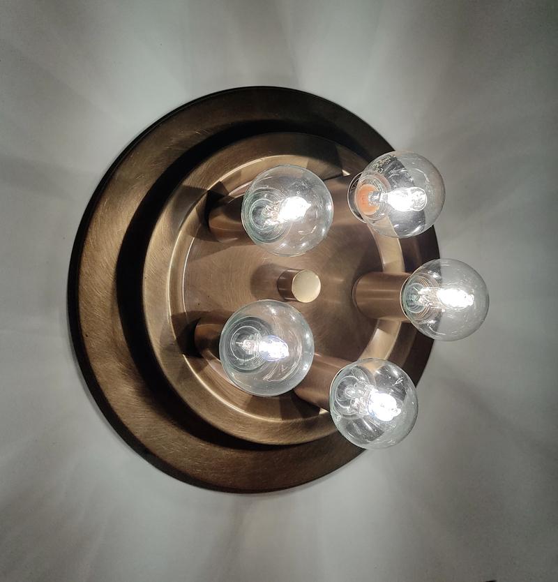 Lámpara de pared o de techo alemana vintage de latón empotrada, años 60 Alemán en venta
