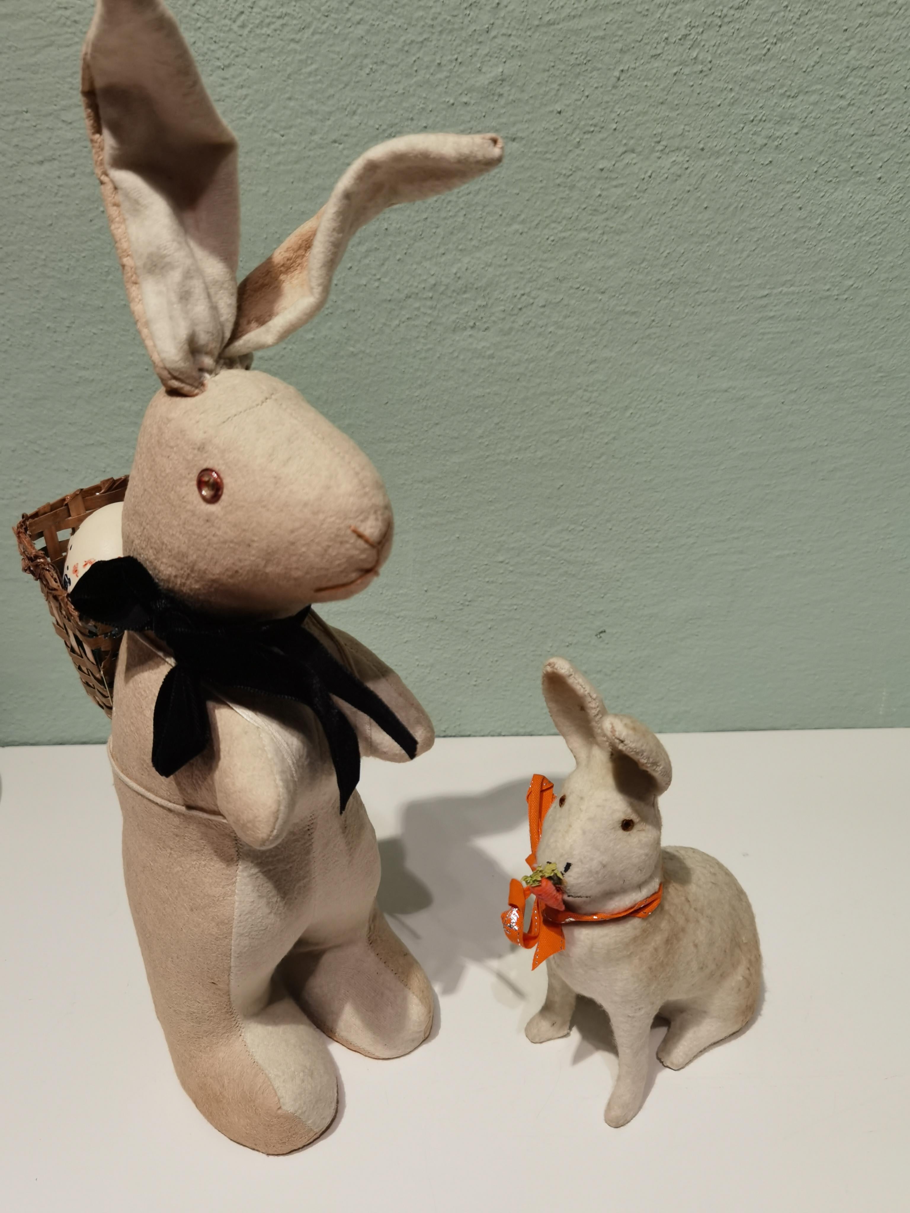 Mid-Century Modern German Vintage Easter Candy Box Bunny Figure Papier Mâché For Sale