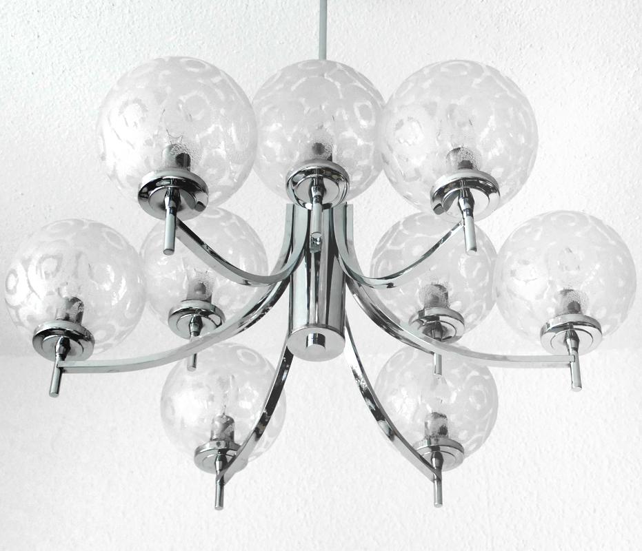 German Vintage Glass and Chrome Ceiling Light Chandelier Pendant, 1970s In Good Condition For Sale In Berlin, DE