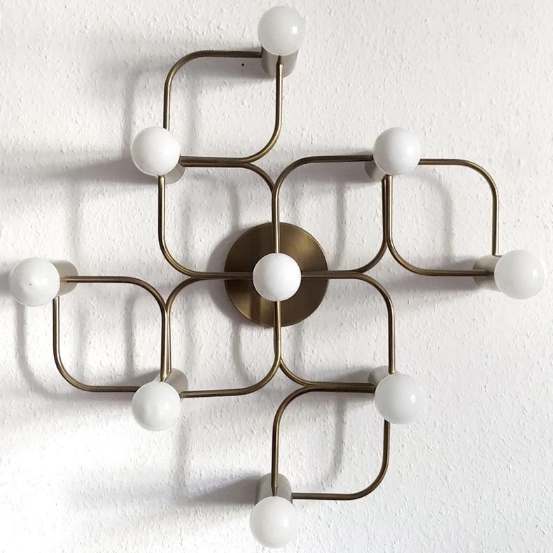 Beautiful large Sciolari style ceiling or wall flush mount by Leola.
Brushed brass version.
Germany, 1960s.
 