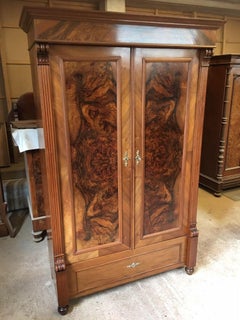 German Walnut Burl Wood Gründerzeit Cabinet