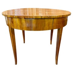 Holz-Ess- und Wohnzimmertische
