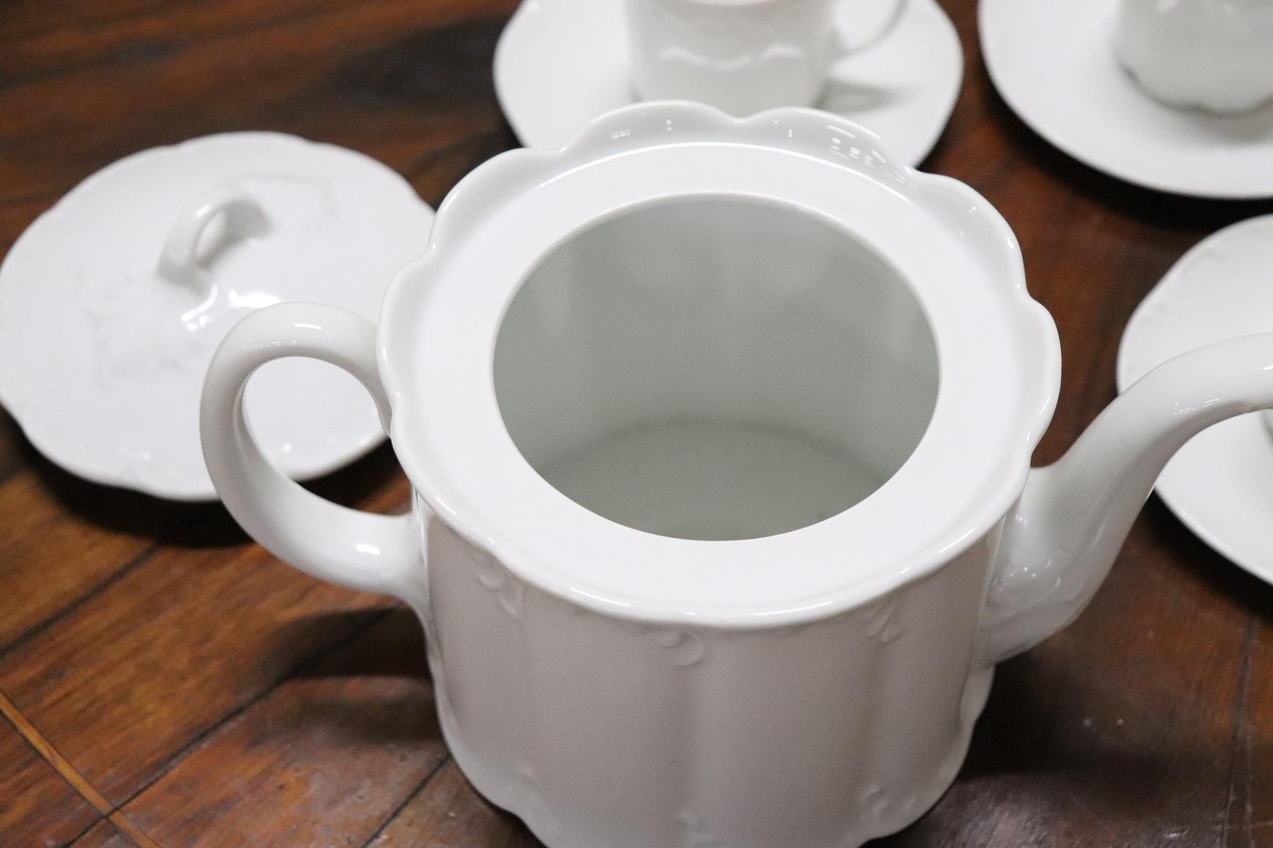 German White Porcelain Tea and Coffee Set by Rosenthal Group 28 Pieces In Excellent Condition In Casale Monferrato, IT